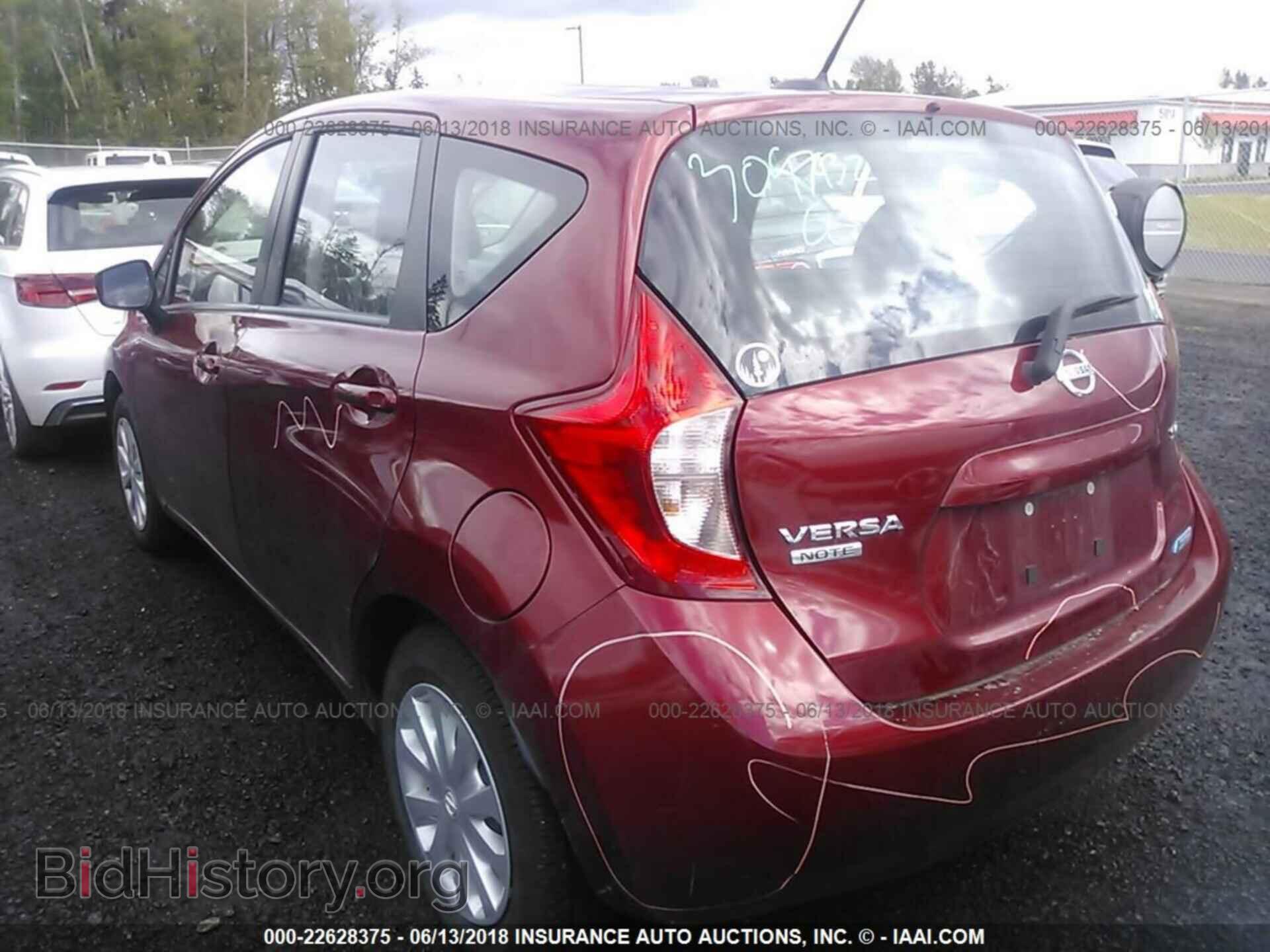 2016 Nissan Versa note - VIN: 3N1CE2CP7GL388038 - Photo 3