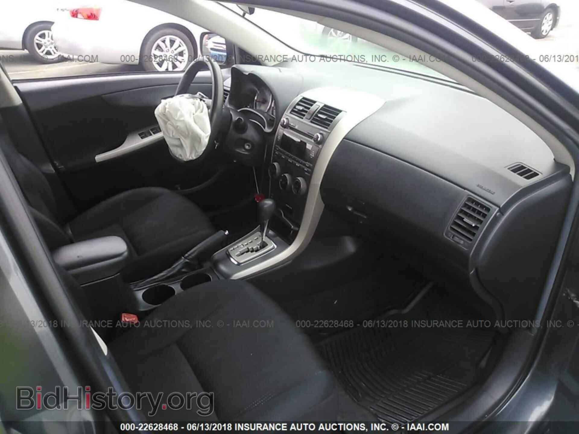 2011 Toyota Corolla - VIN: 2T1BU4EEXBC729348 - Photo 5