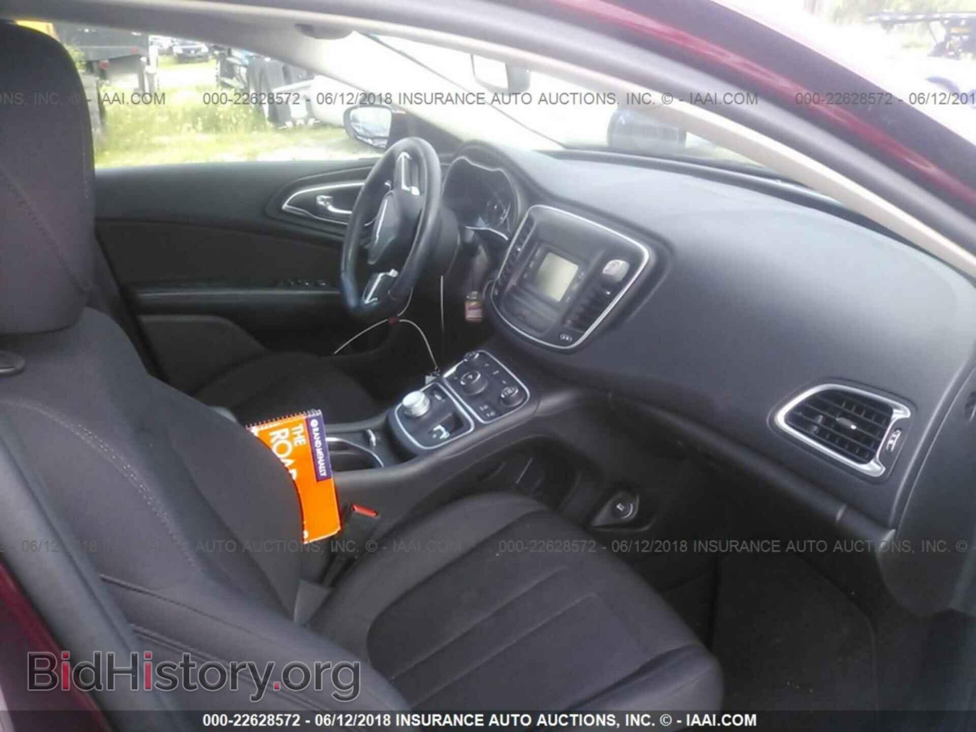 2015 Chrysler 200 - VIN: 1C3CCCAB8FN604448 - Фото 5