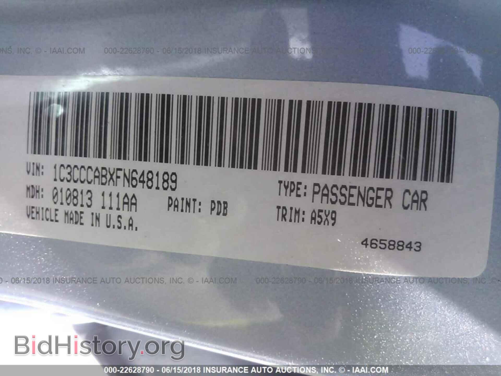 2015 Chrysler 200 - VIN: 1C3CCCABXFN648189 - Photo 9