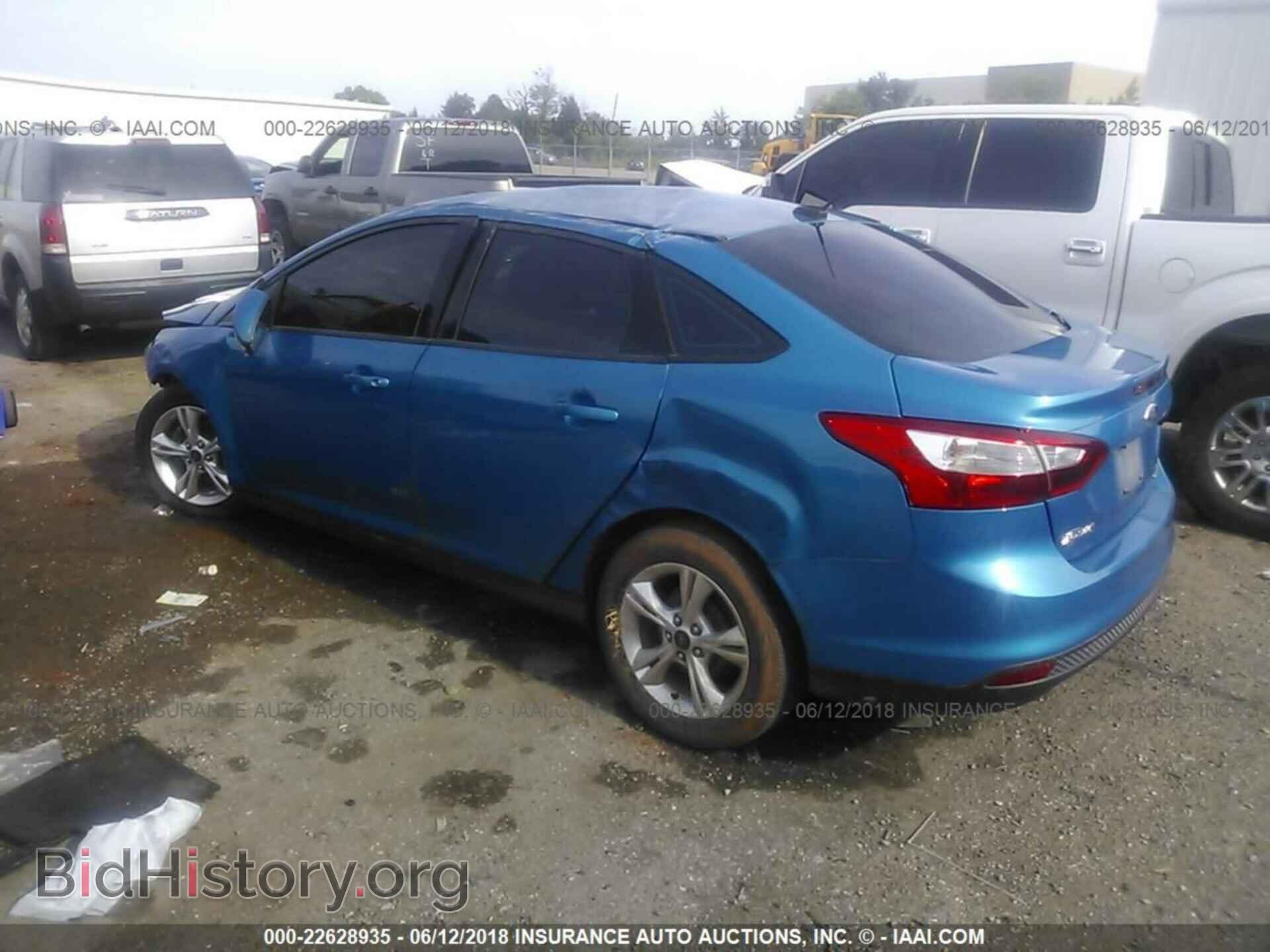2014 Ford Focus - VIN: 1FADP3F26EL103166 - Фото 3