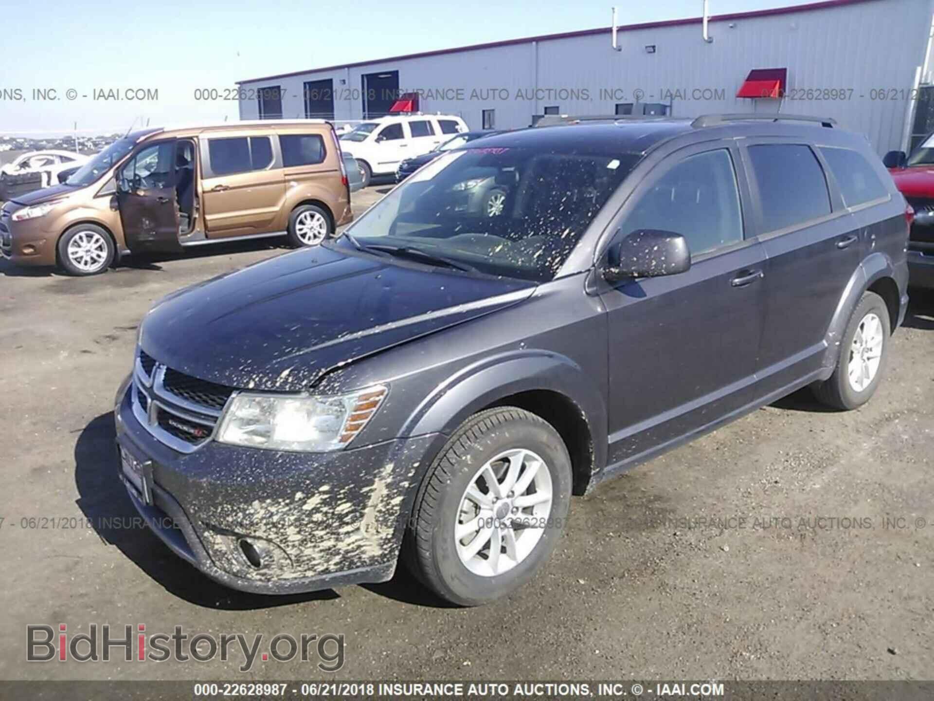 2015 Dodge Journey - VIN: 3C4PDCBGXFT668821 - Photo 2