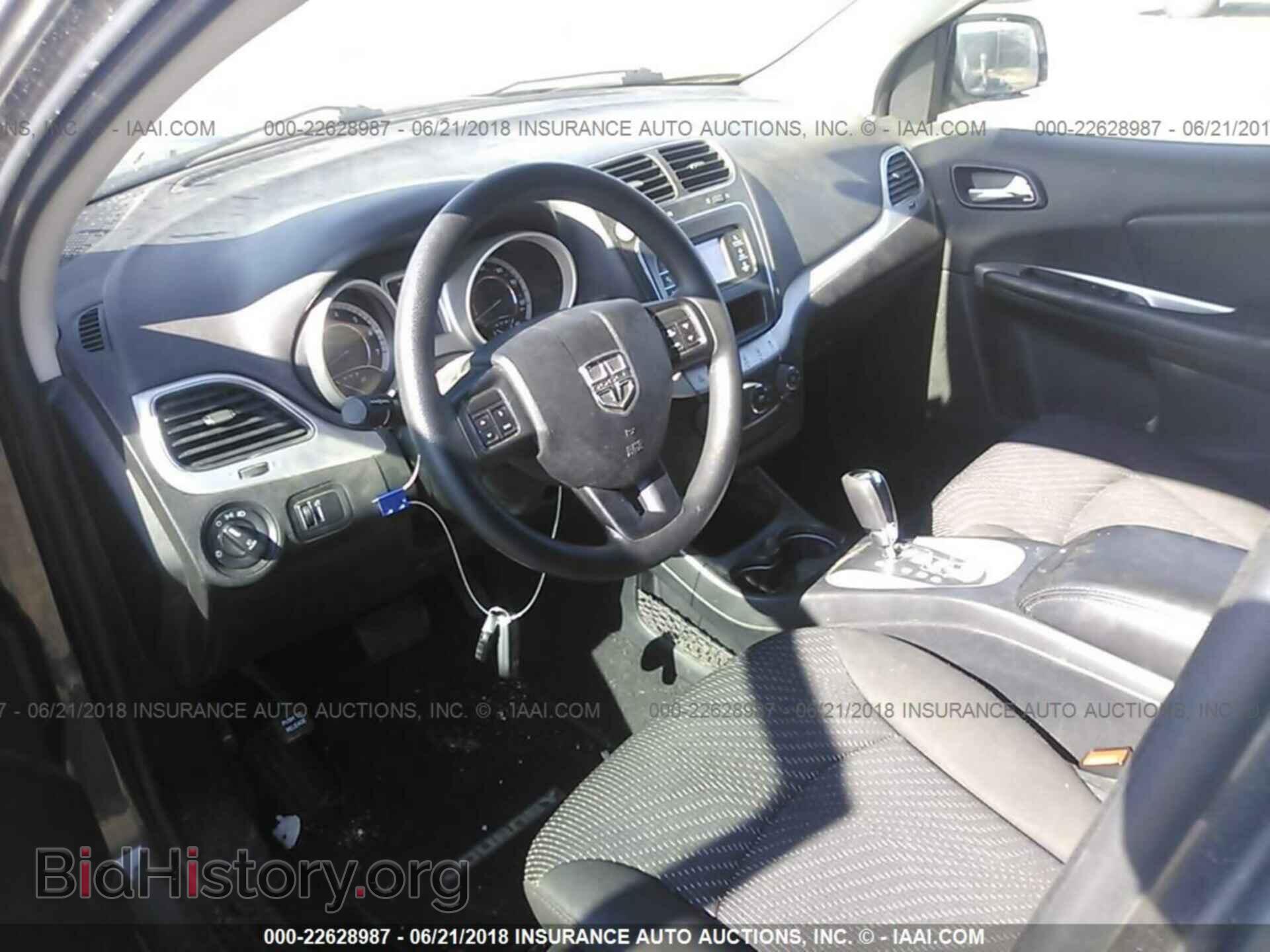 2015 Dodge Journey - VIN: 3C4PDCBGXFT668821 - Photo 5