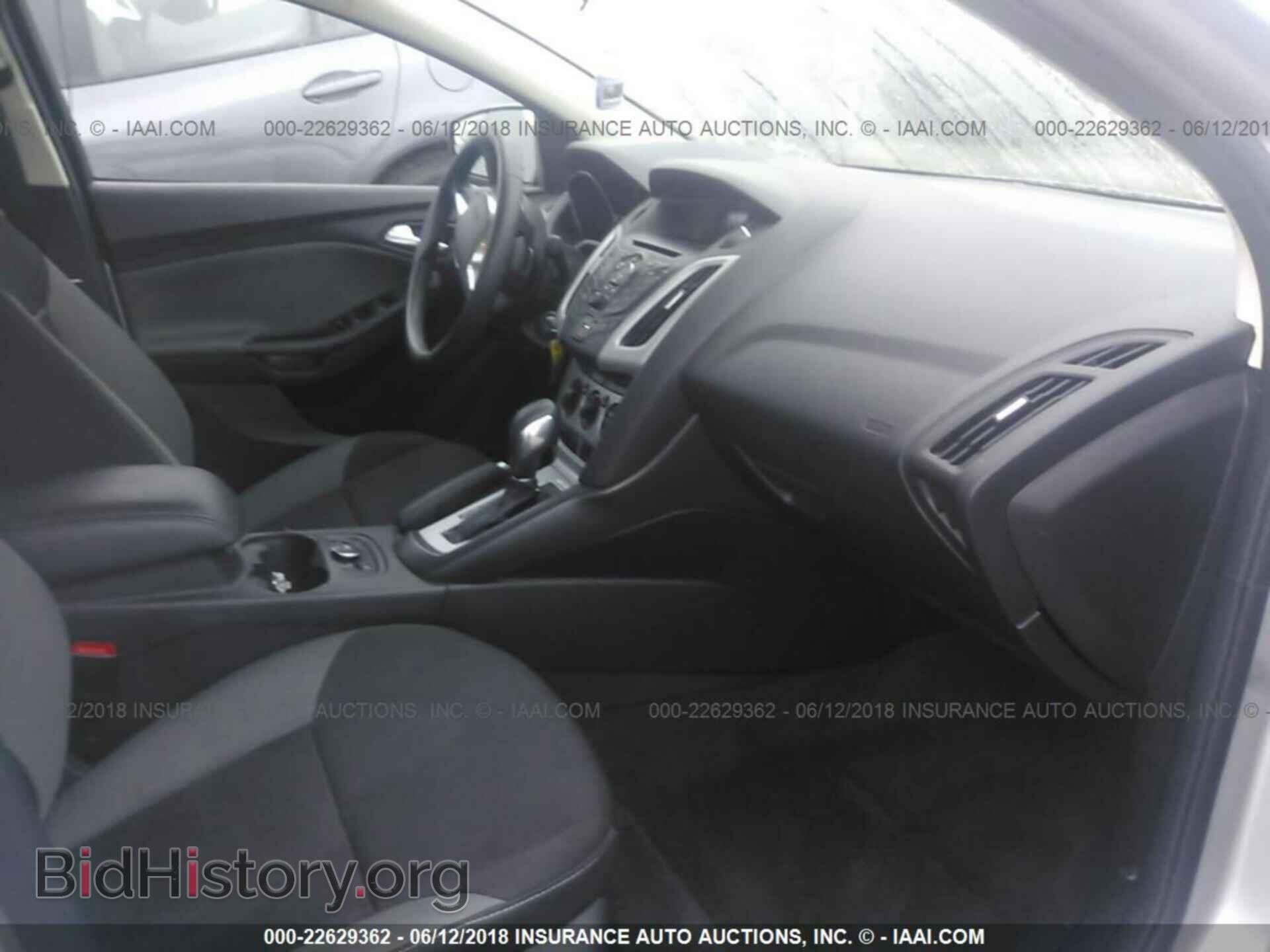 2014 Ford Focus - VIN: 1FADP3F27EL395166 - Фото 5