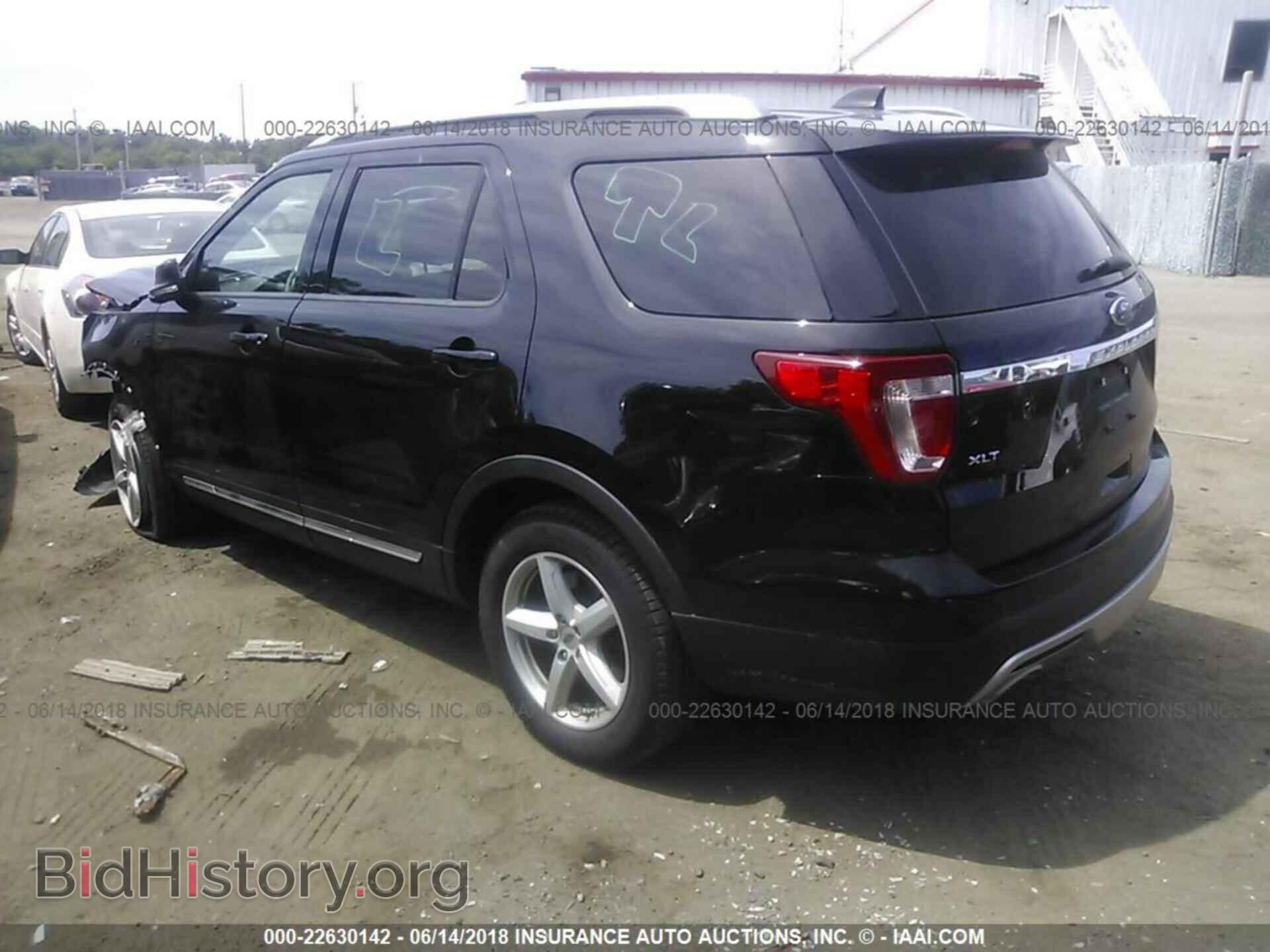2016 Ford Explorer - VIN: 1FM5K8D80GGD10676 - Фото 3