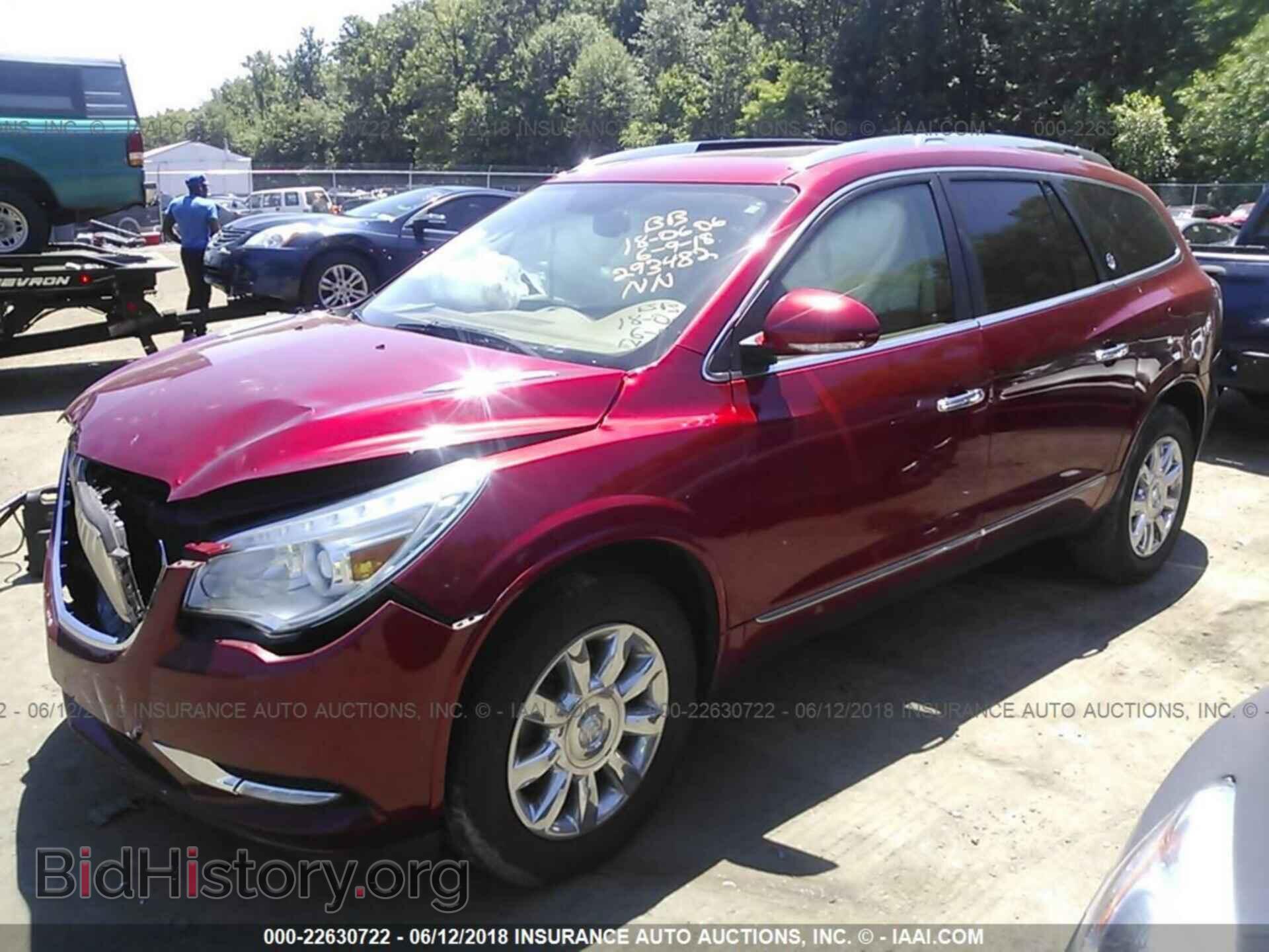 2014 Buick Enclave - VIN: 5GAKVBKD3EJ293482 - Фото 2