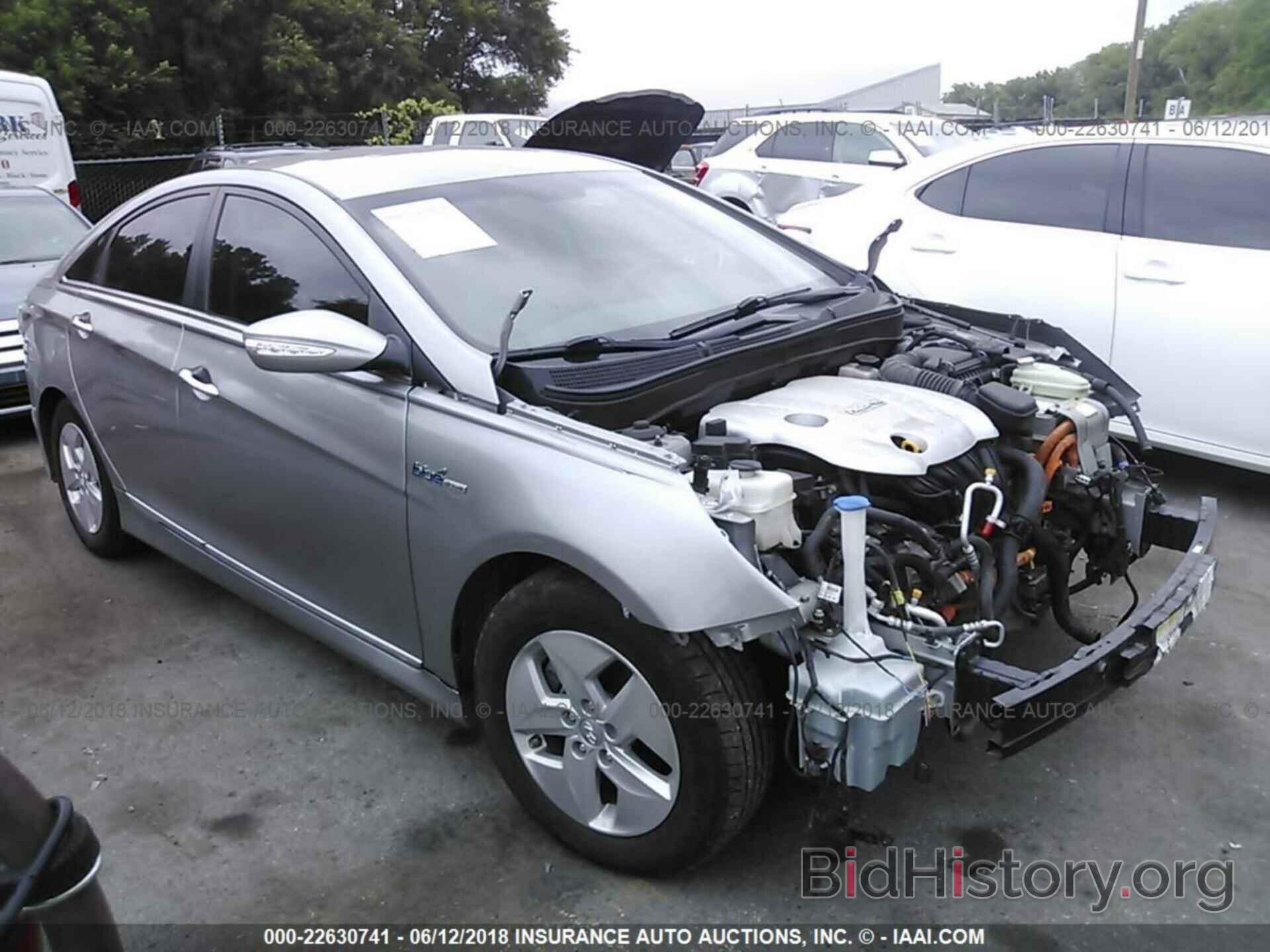 Фотография KMHEC4A49CA060889 - Hyundai Sonata 2012