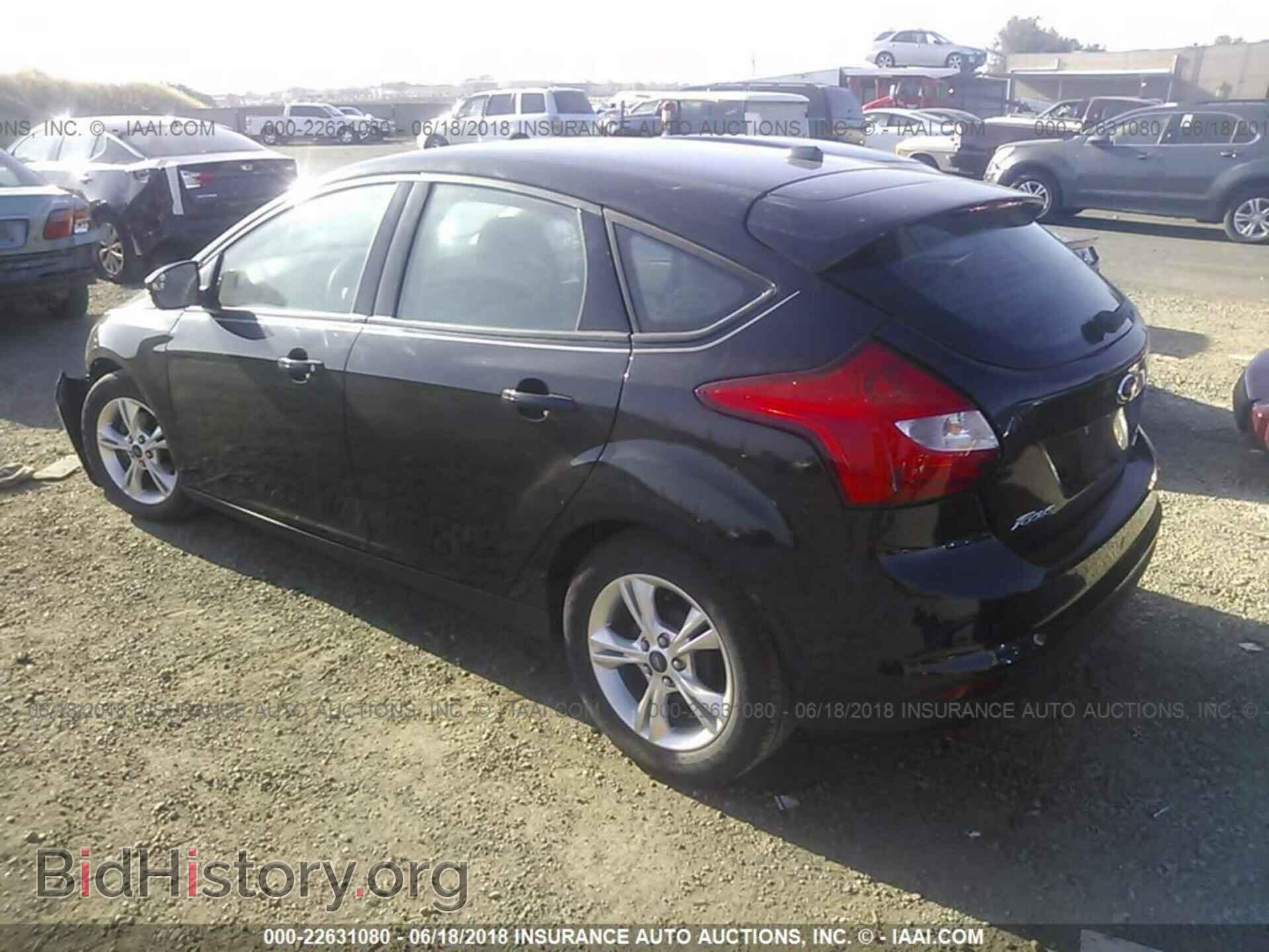 2014 Ford Focus - VIN: 1FADP3K26EL174230 - Фото 3