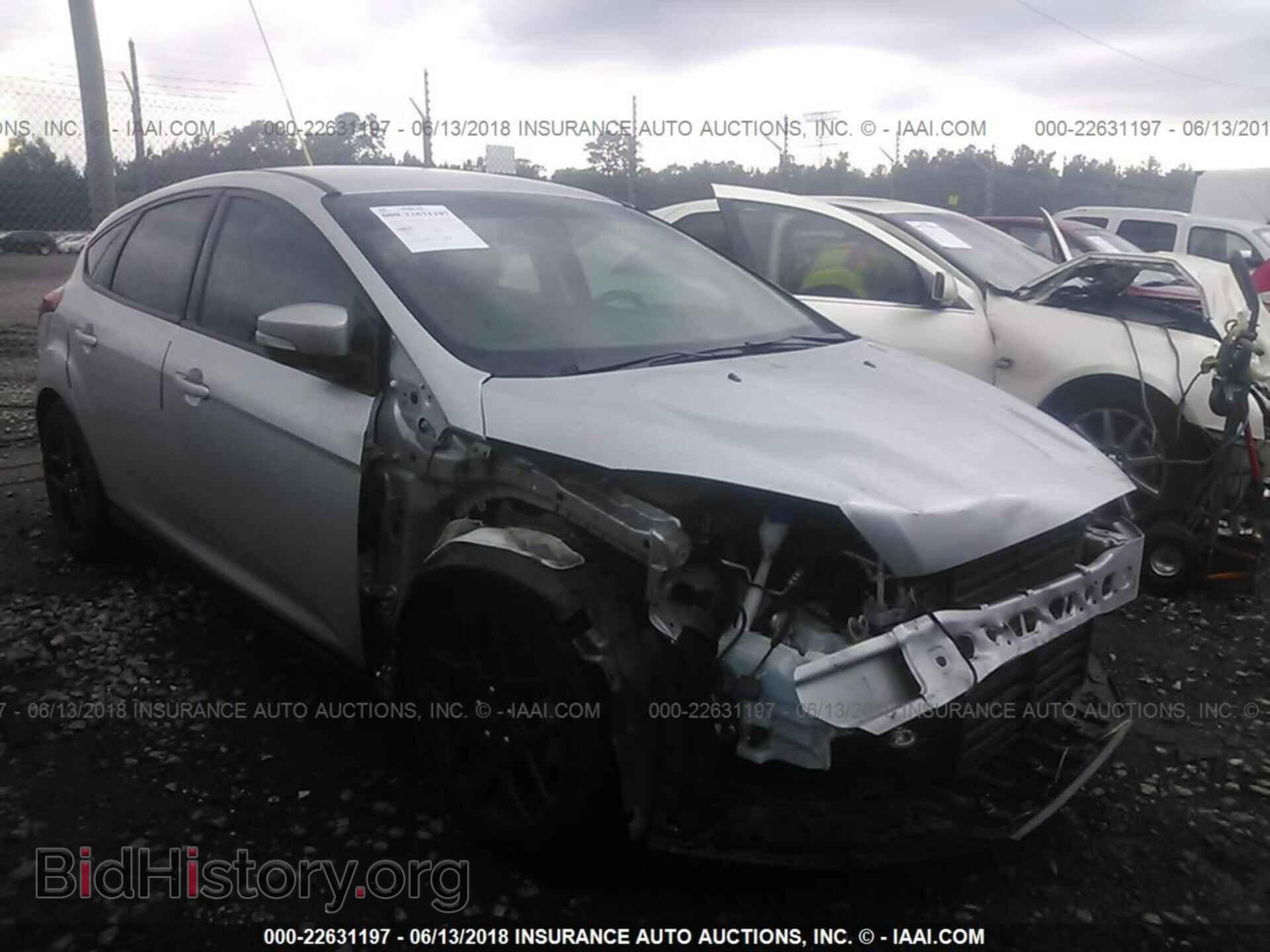 Фотография 1FADP3K20GL330359 - Ford Focus 2016