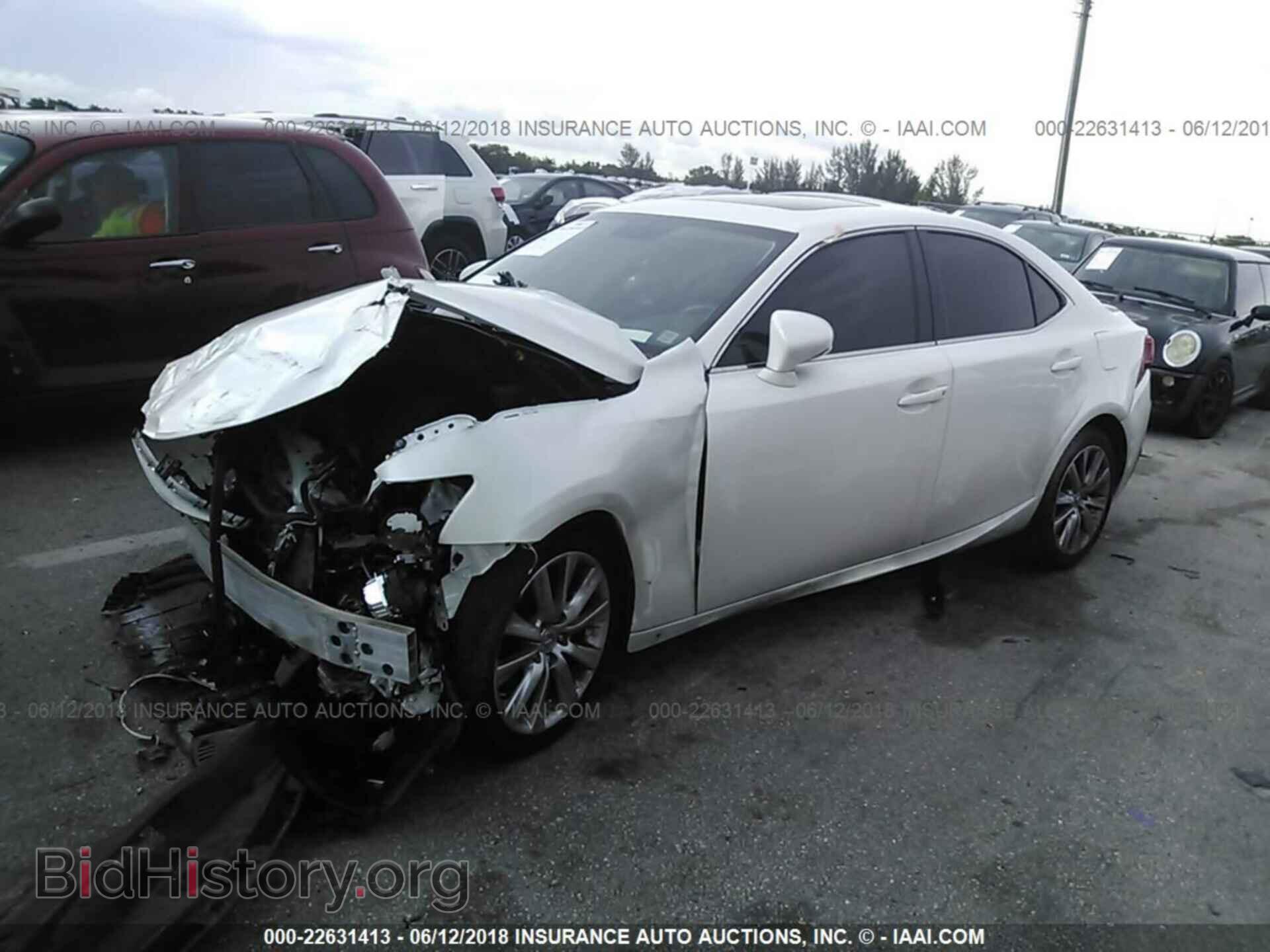 2015 Lexus Is - VIN: JTHBF1D23F5080574 - Photo 2