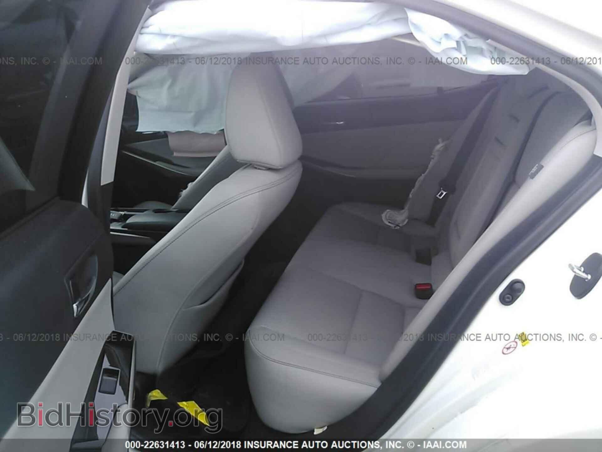 2015 Lexus Is - VIN: JTHBF1D23F5080574 - Photo 8