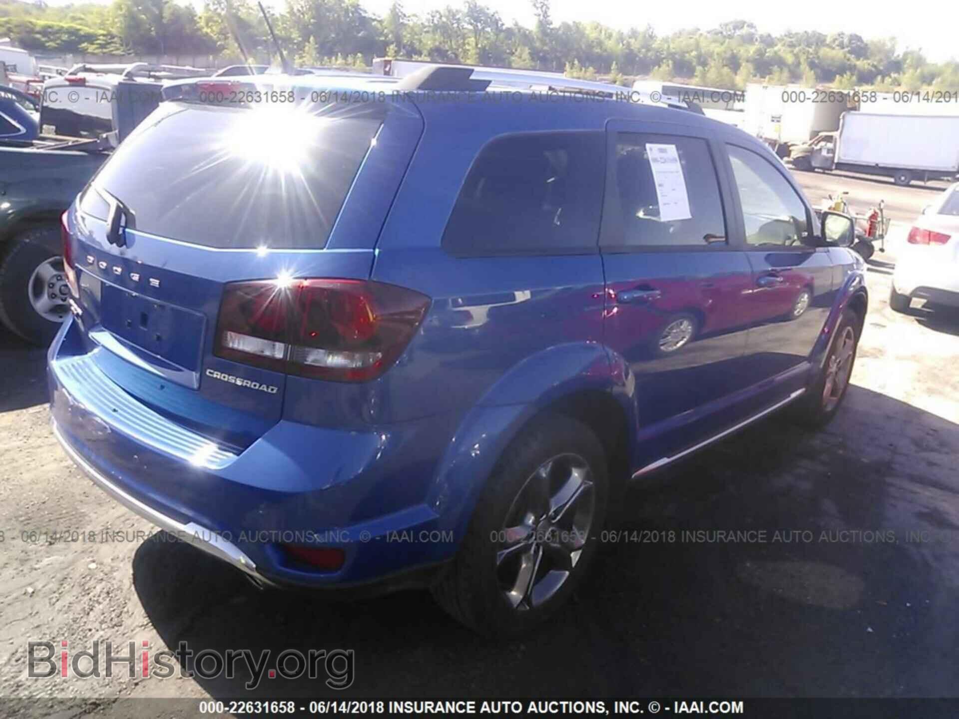 2015 Dodge Journey - VIN: 3C4PDDGG2FT607123 - Photo 4