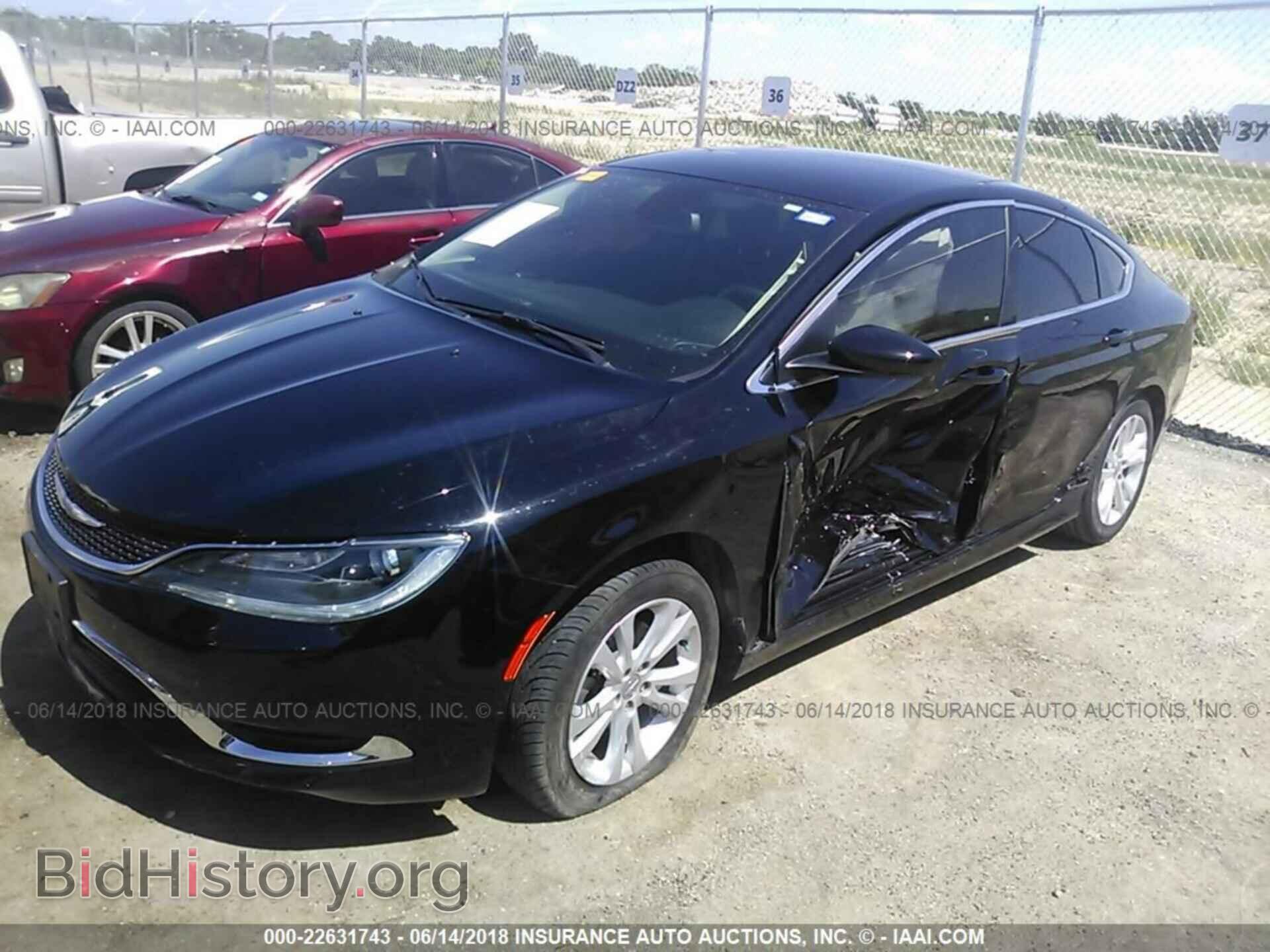2016 Chrysler 200 - VIN: 1C3CCCAB6GN159418 - Фото 2