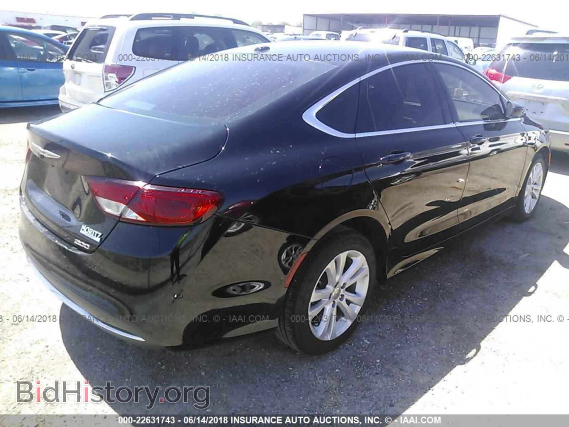 2016 Chrysler 200 - VIN: 1C3CCCAB6GN159418 - Фото 4