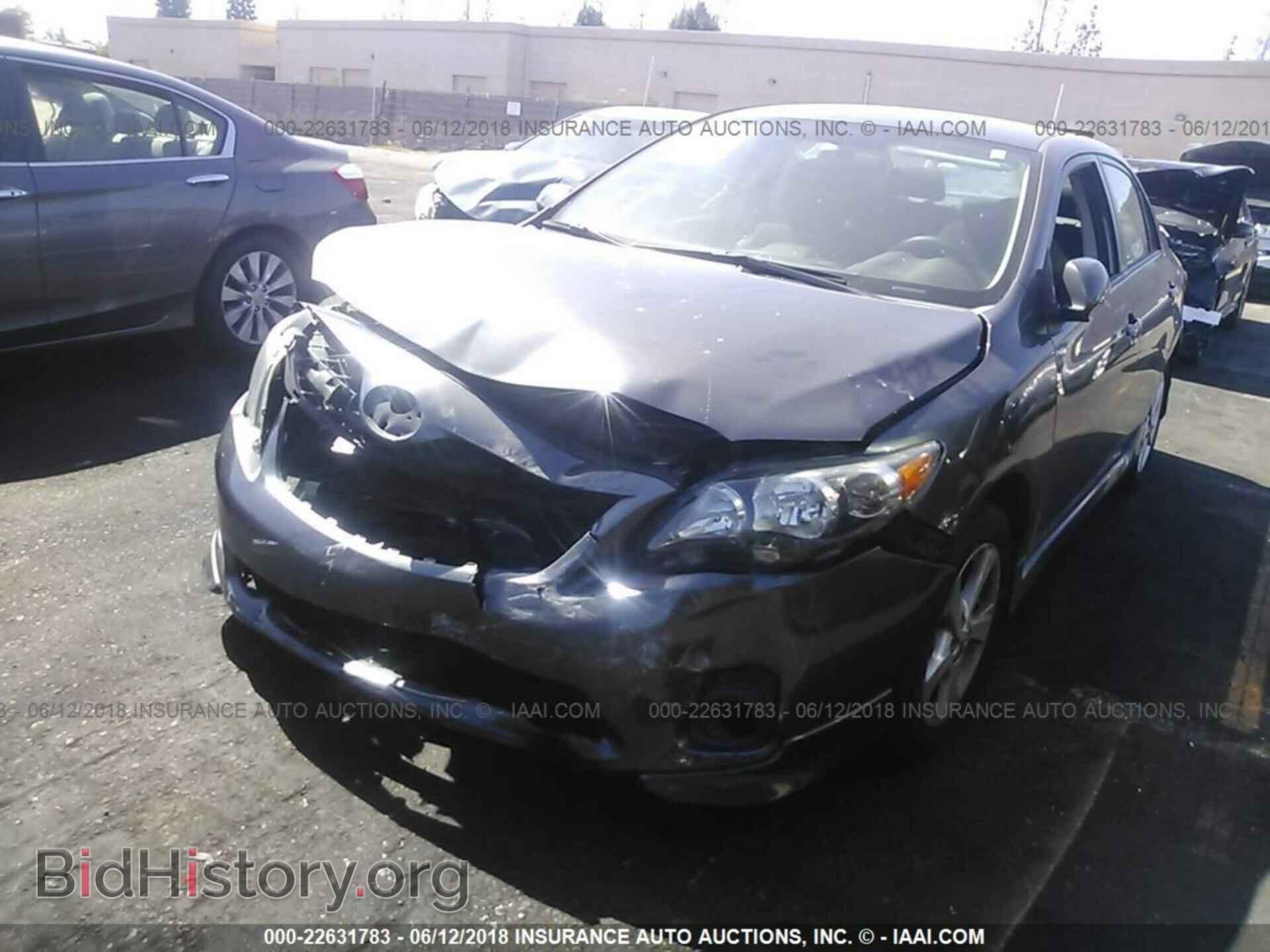 2013 Toyota Corolla - VIN: 5YFBU4EE6DP200983 - Photo 2