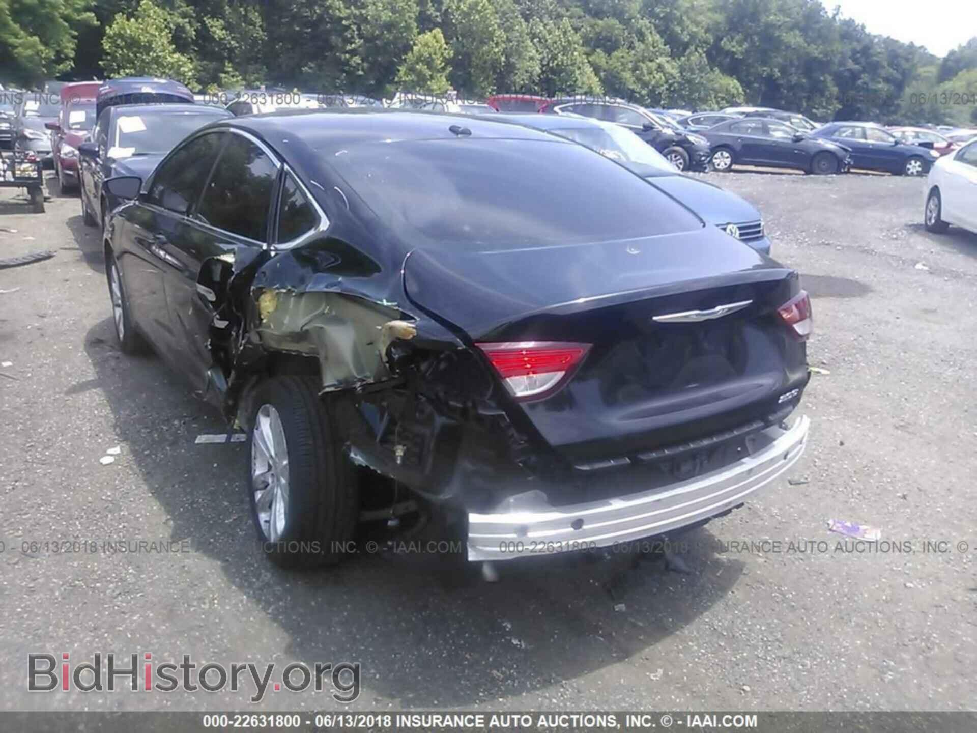 2015 Chrysler 200 - VIN: 1C3CCCAB4FN745629 - Photo 3