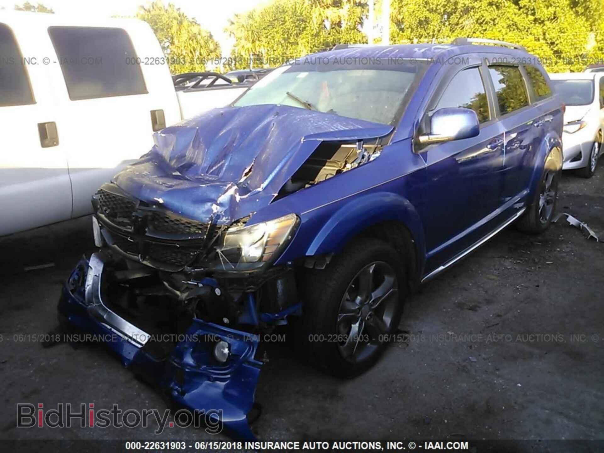 2015 Dodge Journey - VIN: 3C4PDCGB9FT644703 - Photo 2