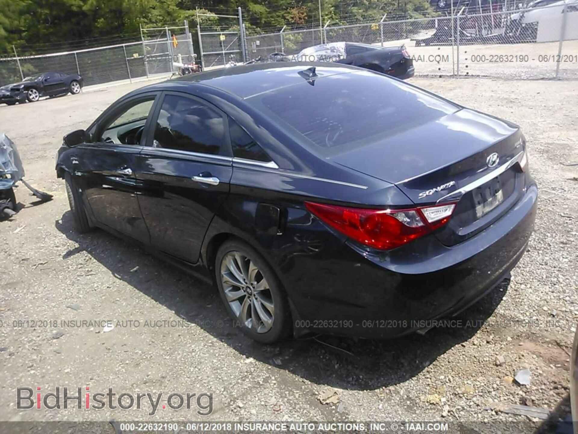 2012 Hyundai Sonata - VIN: 5NPEC4AC0CH404369 - Фото 3