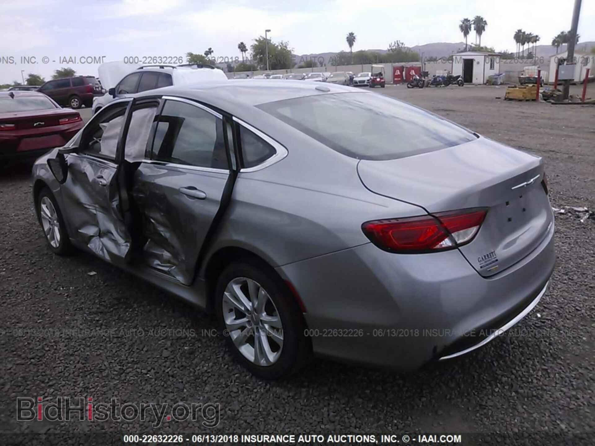 2016 Chrysler 200 - VIN: 1C3CCCAB0GN131453 - Photo 3