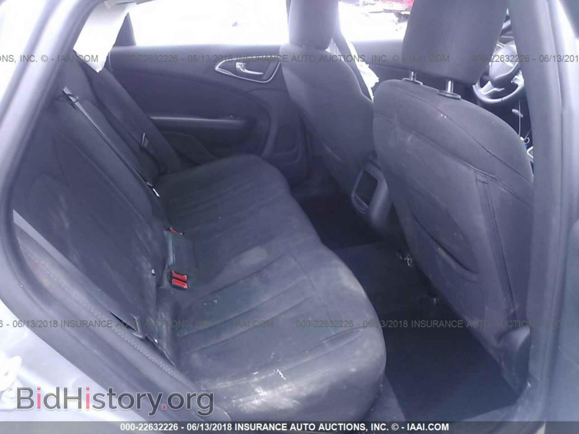 2016 Chrysler 200 - VIN: 1C3CCCAB0GN131453 - Photo 8