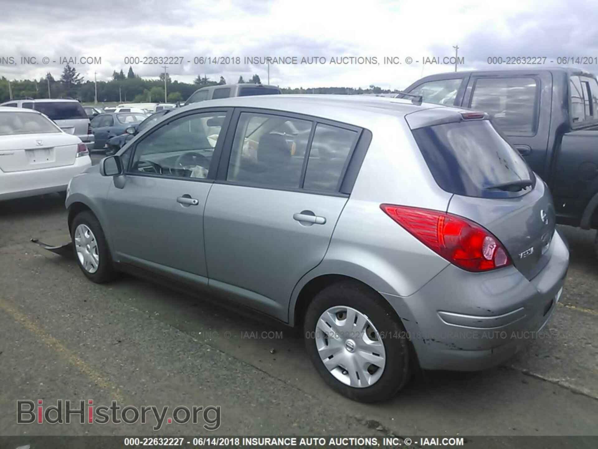 2011 Nissan Versa - VIN: 3N1BC1CP1BL502930 - Фото 3