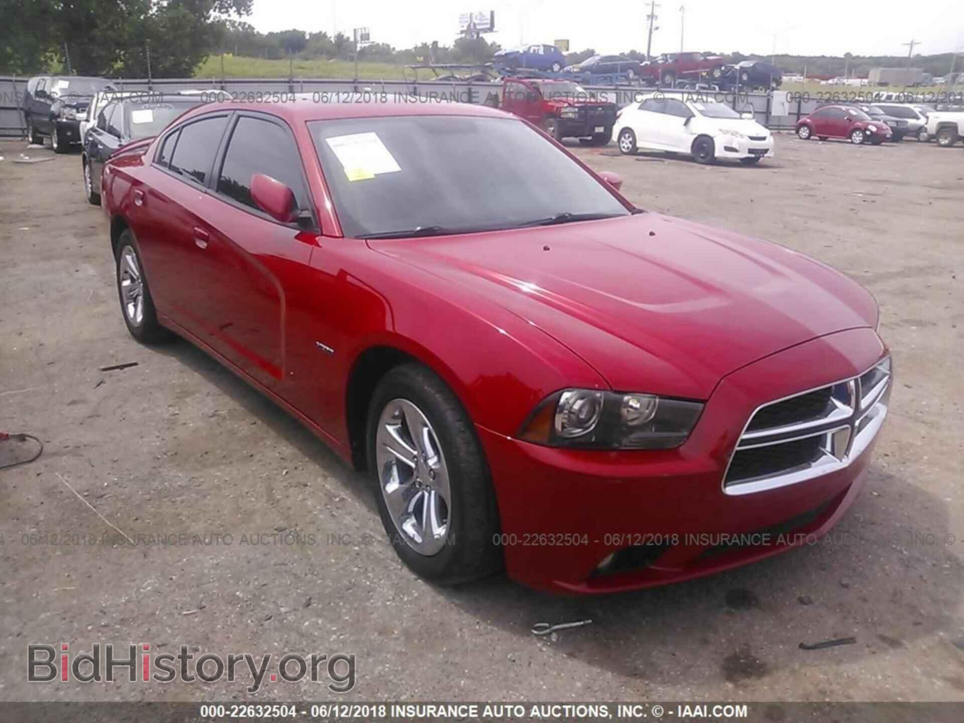 Photo 2C3CDXCT2DH523171 - Dodge Charger 2013