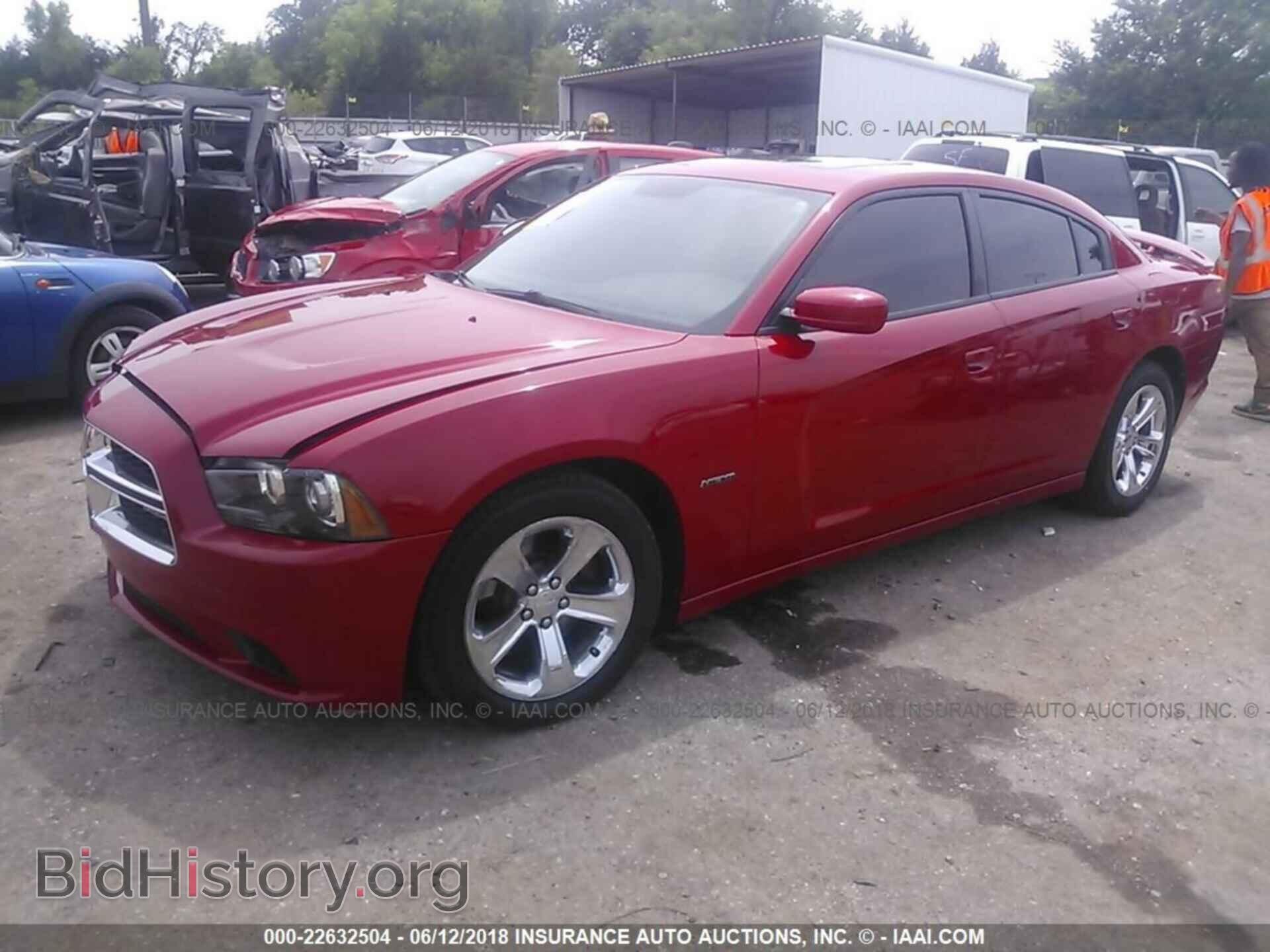 2013 Dodge Charger - VIN: 2C3CDXCT2DH523171 - Photo 2