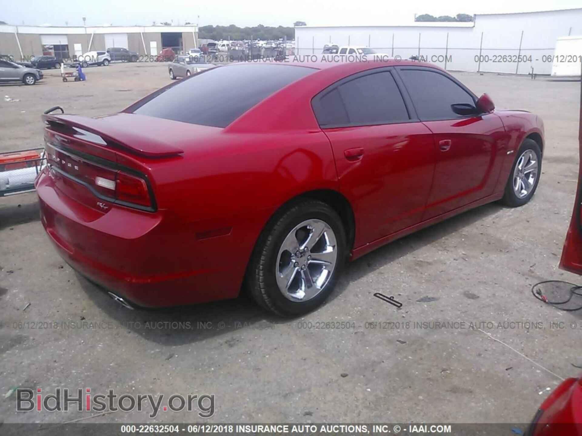 2013 Dodge Charger - VIN: 2C3CDXCT2DH523171 - Photo 4