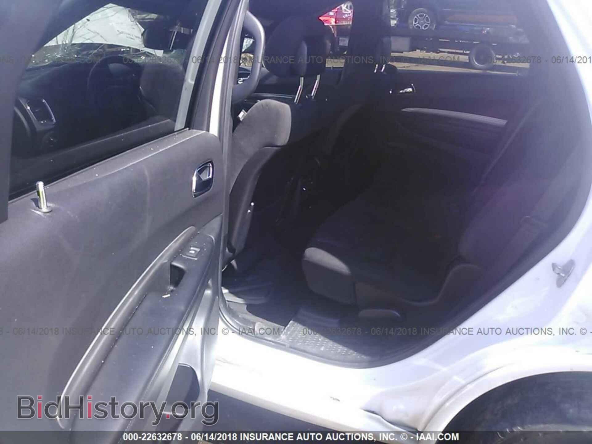 2014 Dodge Durango - VIN: 1C4RDJAG7EC524457 - Photo 8