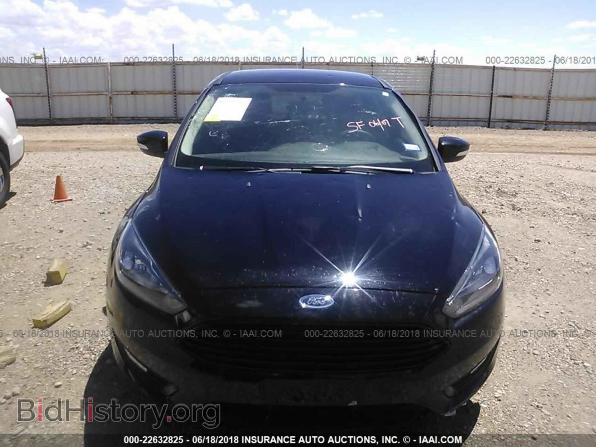 2017 Ford Focus - VIN: 1FADP3FE0HL266782 - Фото 6
