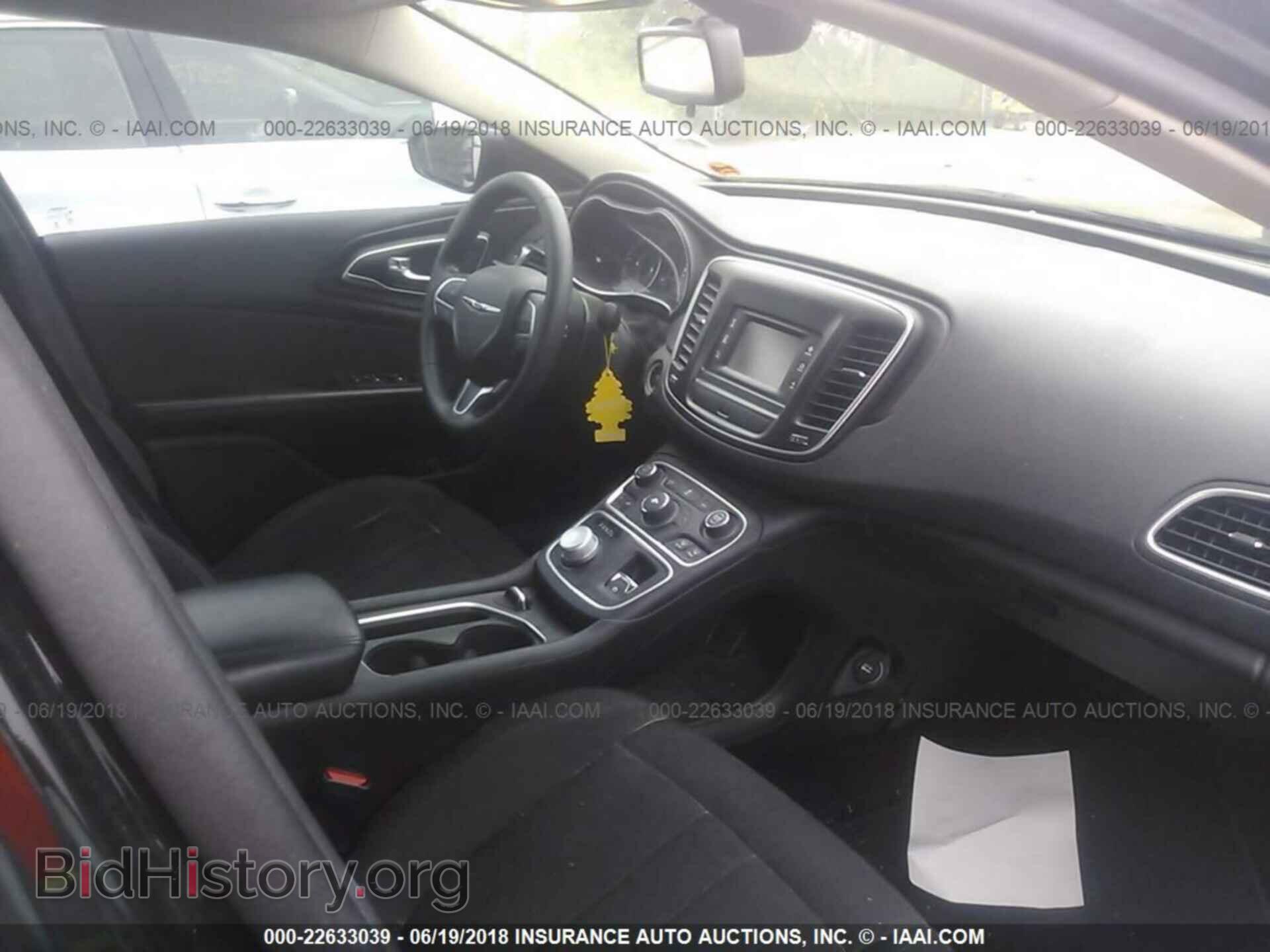 2015 Chrysler 200 - VIN: 1C3CCCAB0FN716502 - Photo 5
