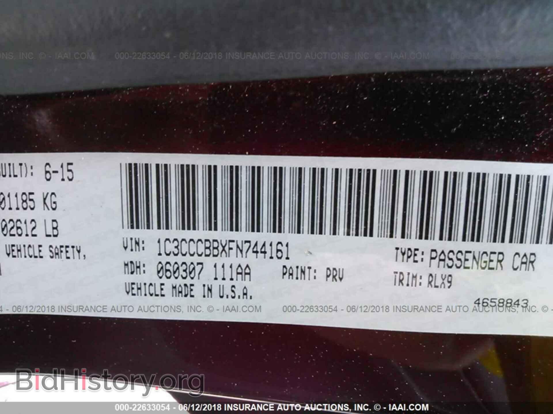 2015 Chrysler 200 - VIN: 1C3CCCBBXFN744161 - Photo 9
