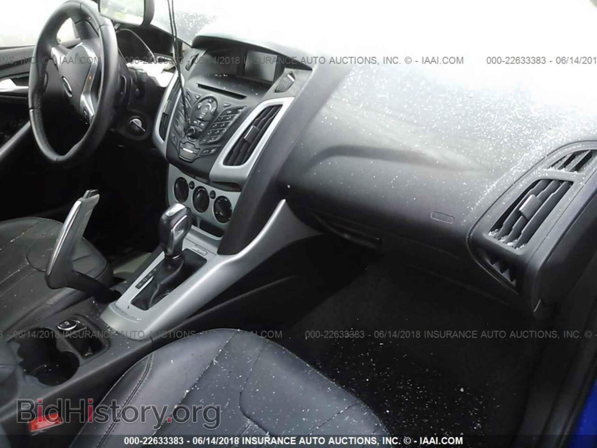 2014 Ford Focus - VIN: 1FADP3F24EL137722 - Фото 5