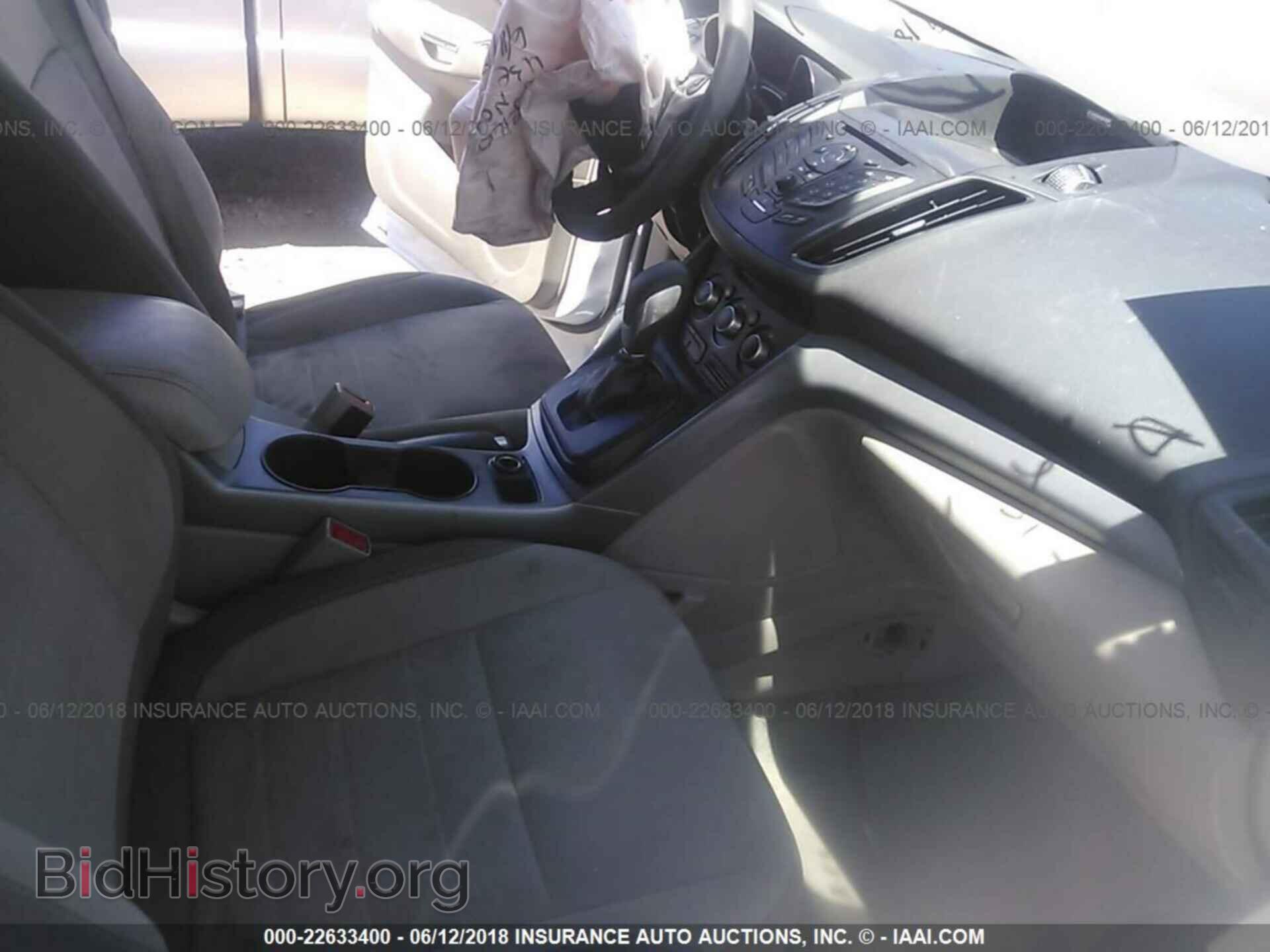 2014 Ford Escape - VIN: 1FMCU0GX4EUD66141 - Photo 5