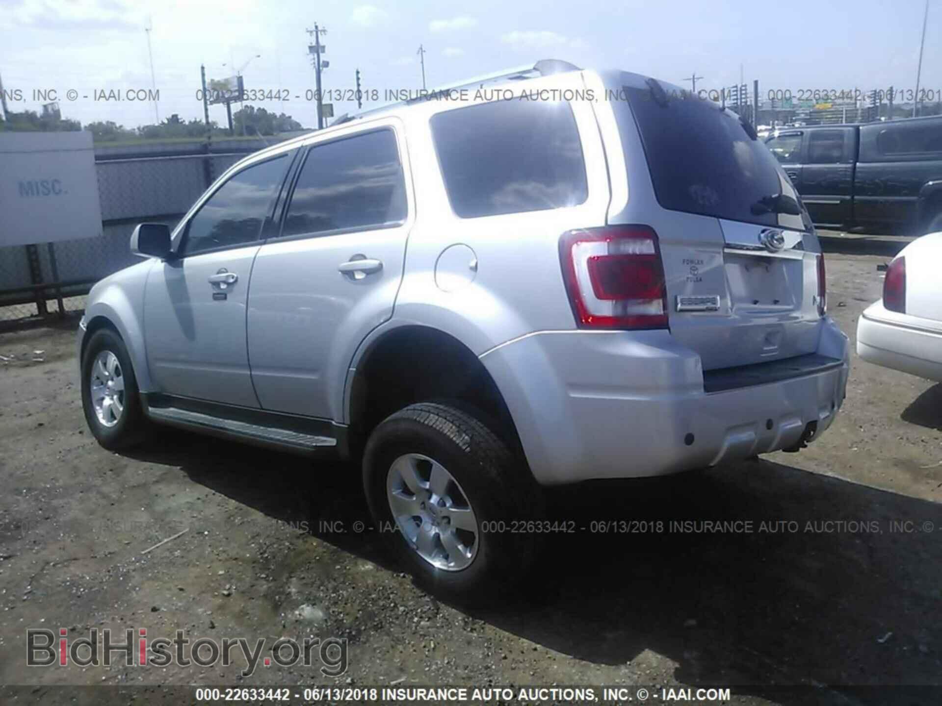 2012 Ford Escape - VIN: 1FMCU0EG3CKC43250 - Фото 3