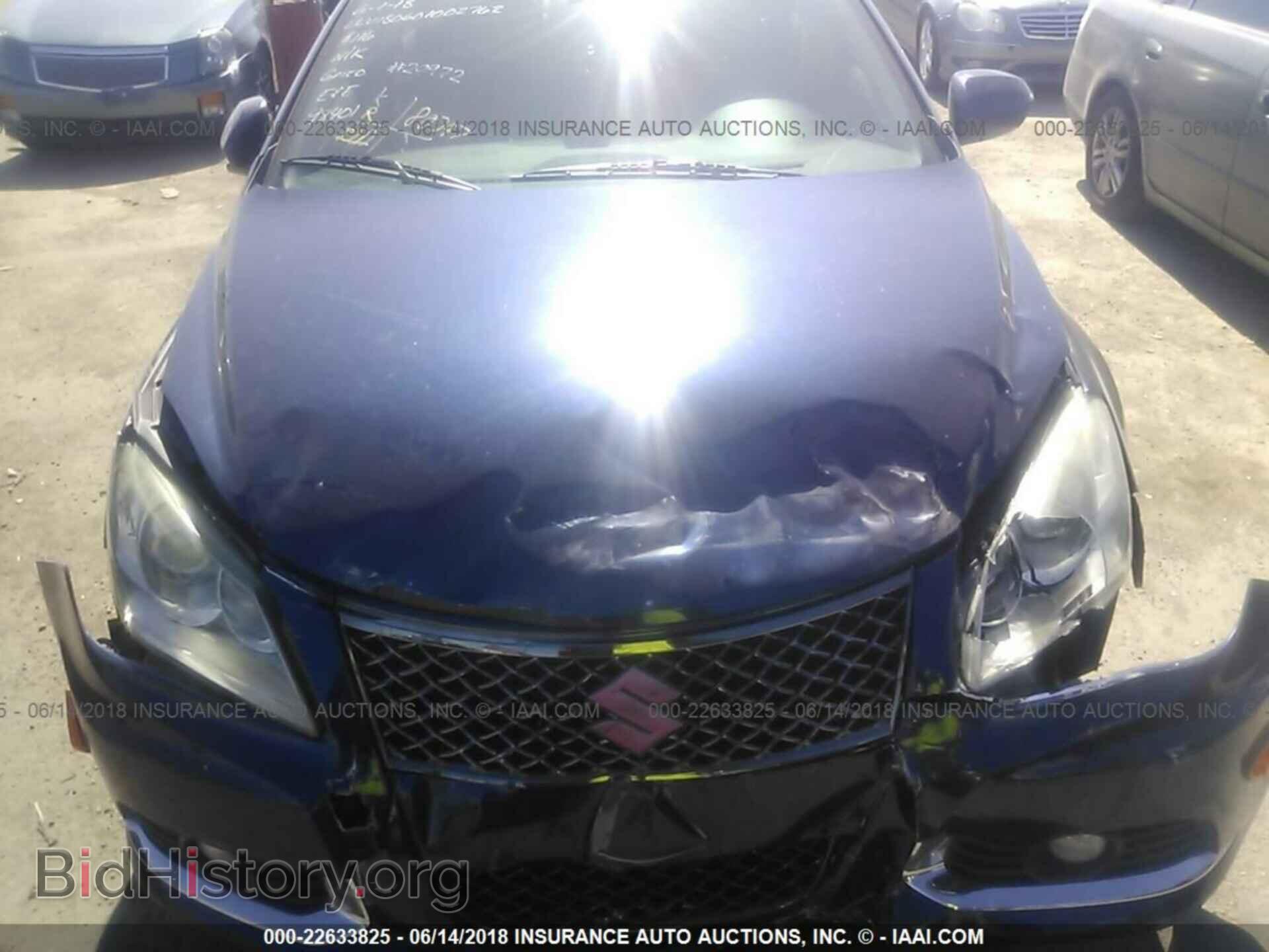 2012 Suzuki Kizashi - VIN: JS2RE9A82C6100366 - Photo 10