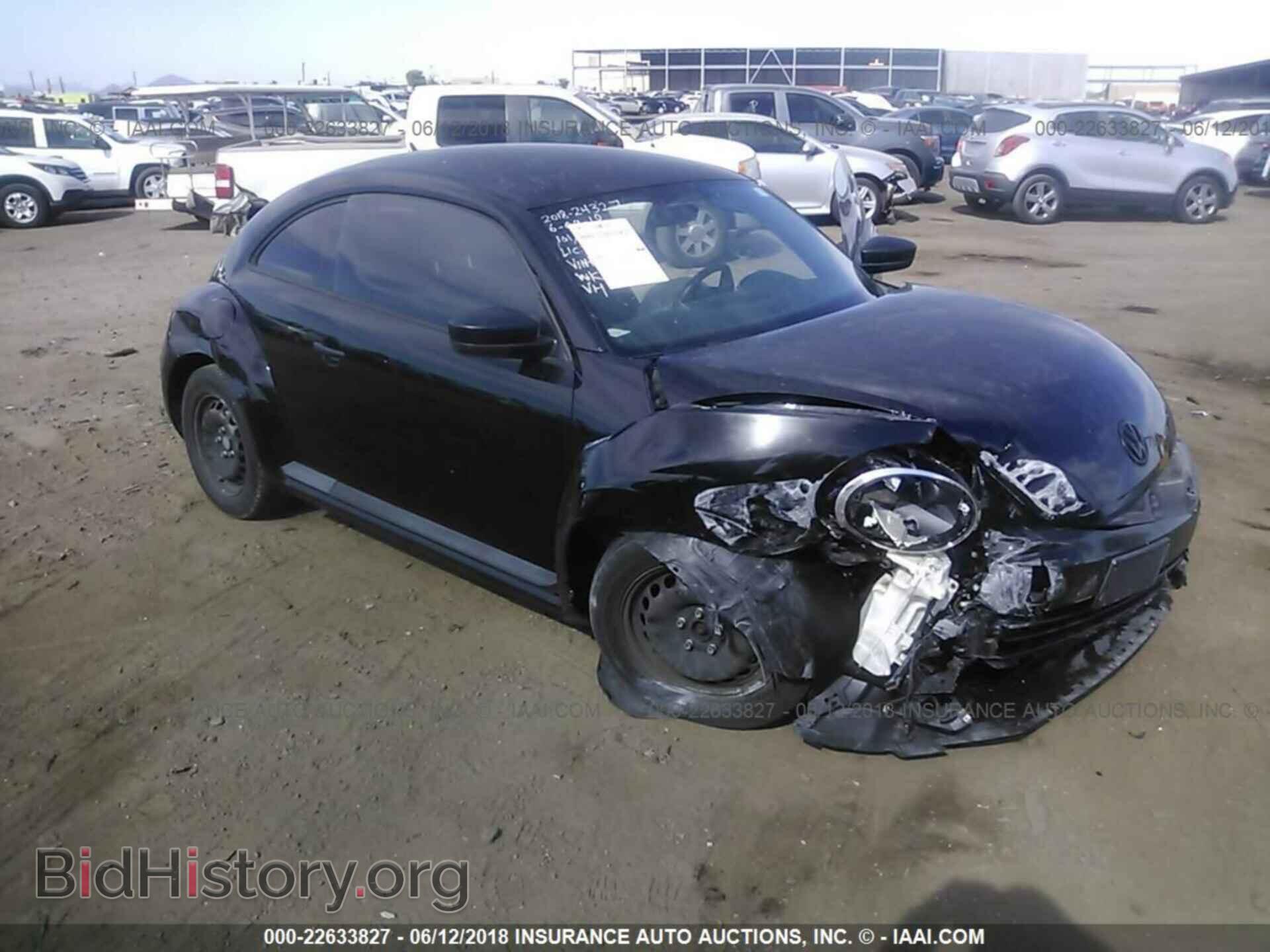 Фотография 3VWFP7ATXCM615838 - Volkswagen Beetle 2012