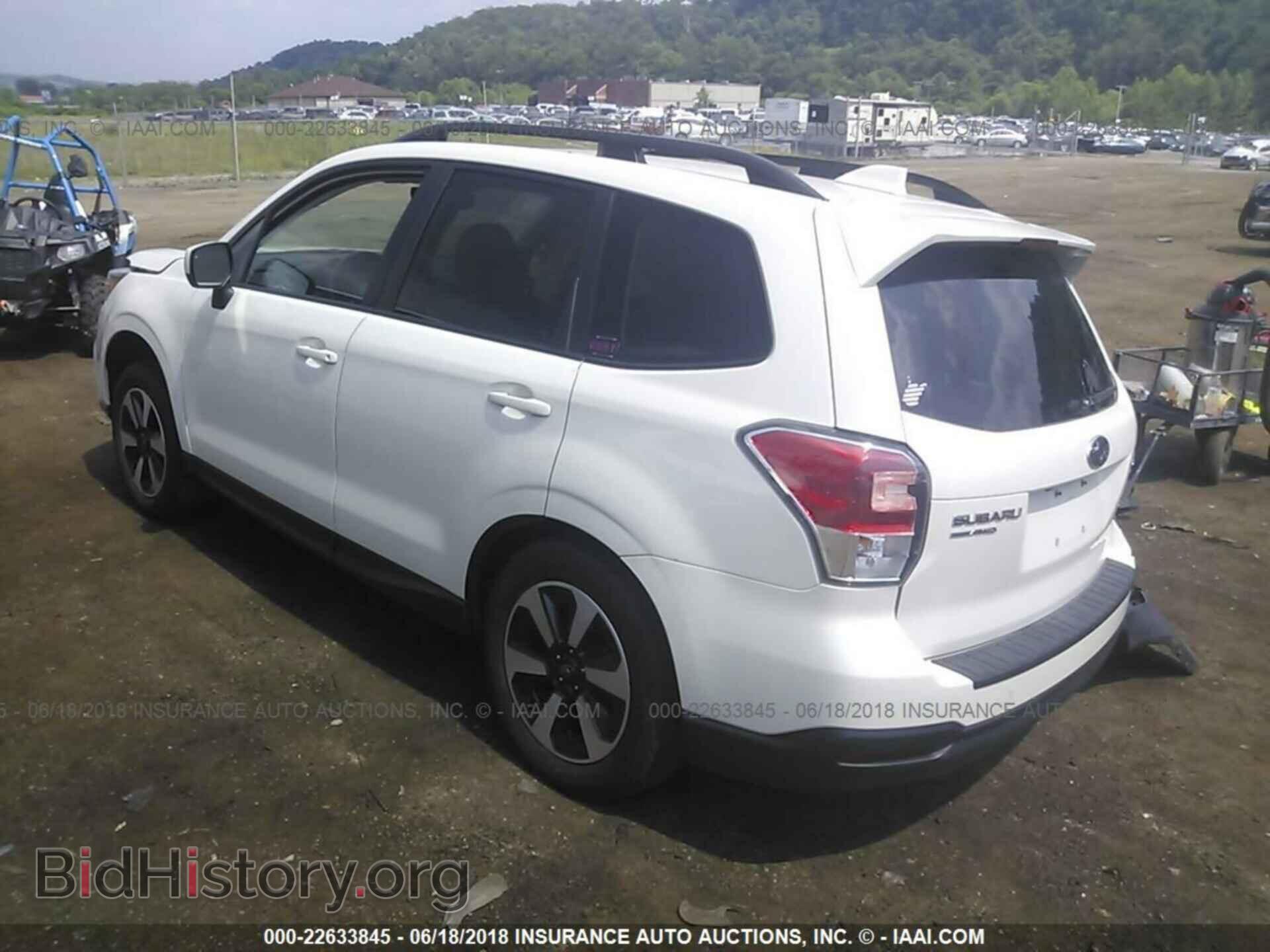 2017 Subaru Forester - VIN: JF2SJAEC0HH519787 - Фото 3
