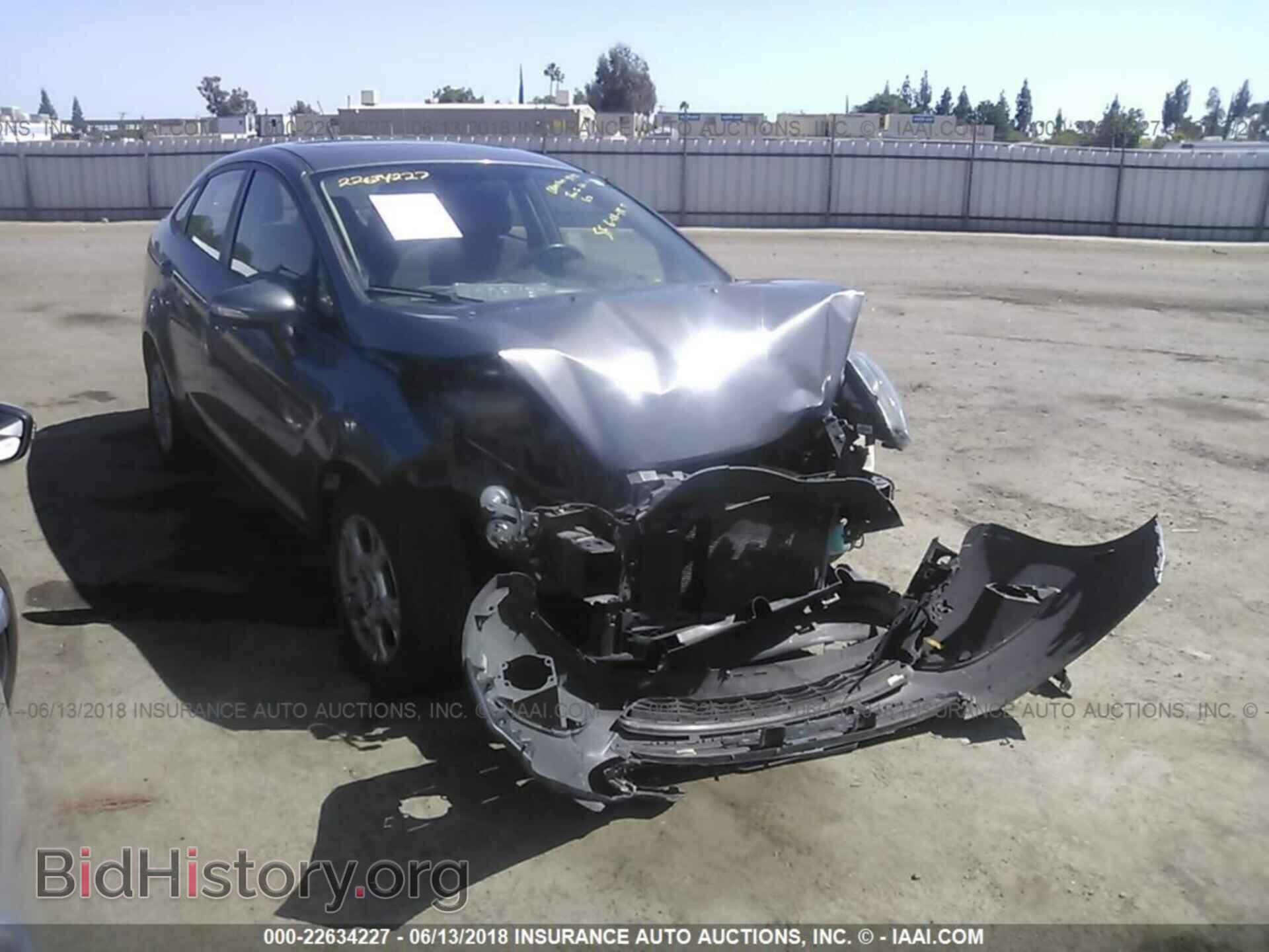 Photo 3FADP4BJ9EM171785 - Ford Fiesta 2014