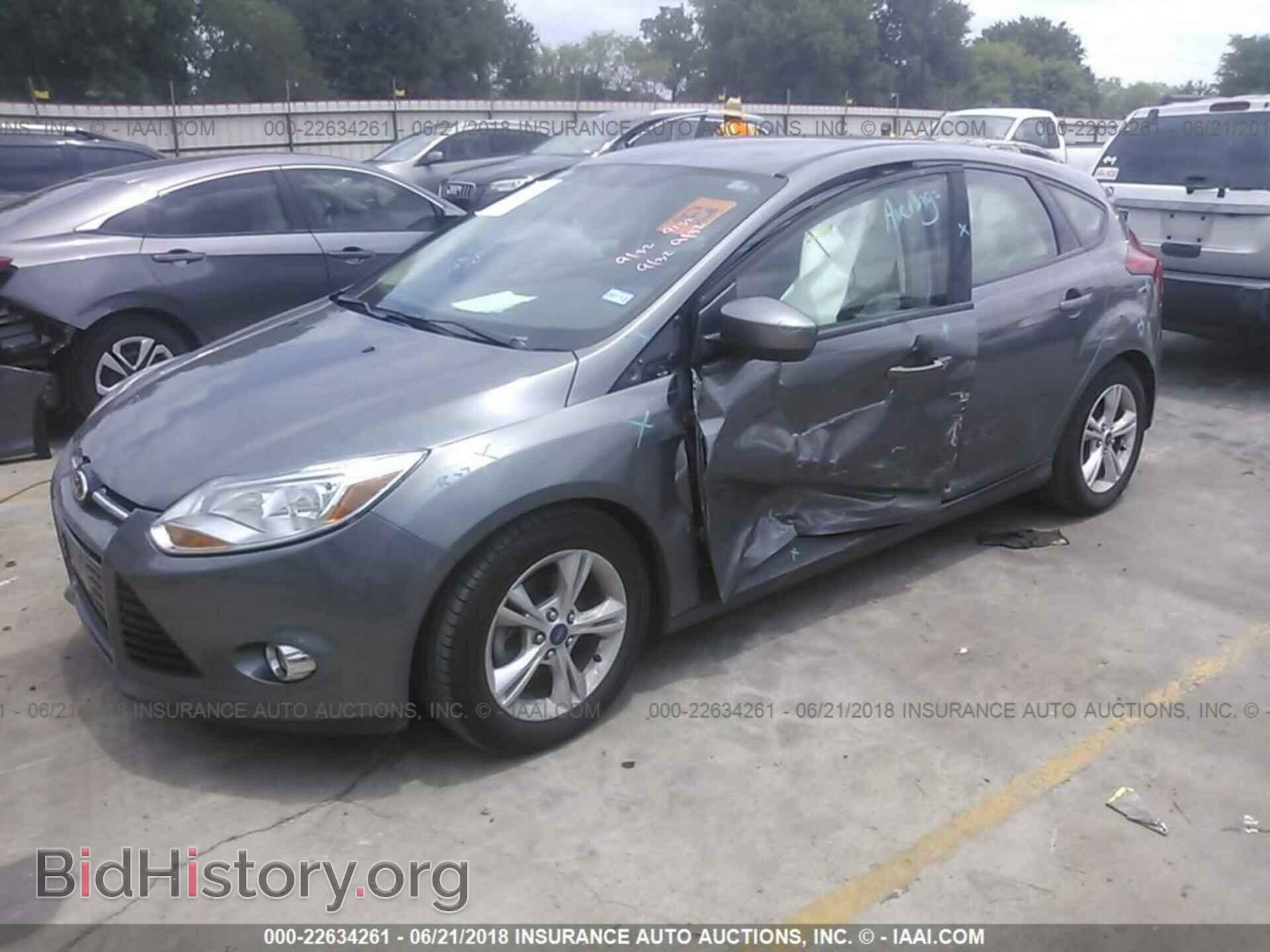 2012 Ford Focus - VIN: 1FAHP3K29CL449894 - Фото 2