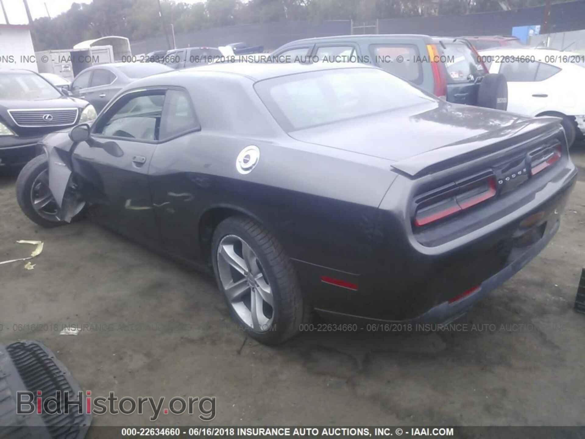2015 Dodge Challenger - VIN: 2C3CDZAT9FH757552 - Photo 3