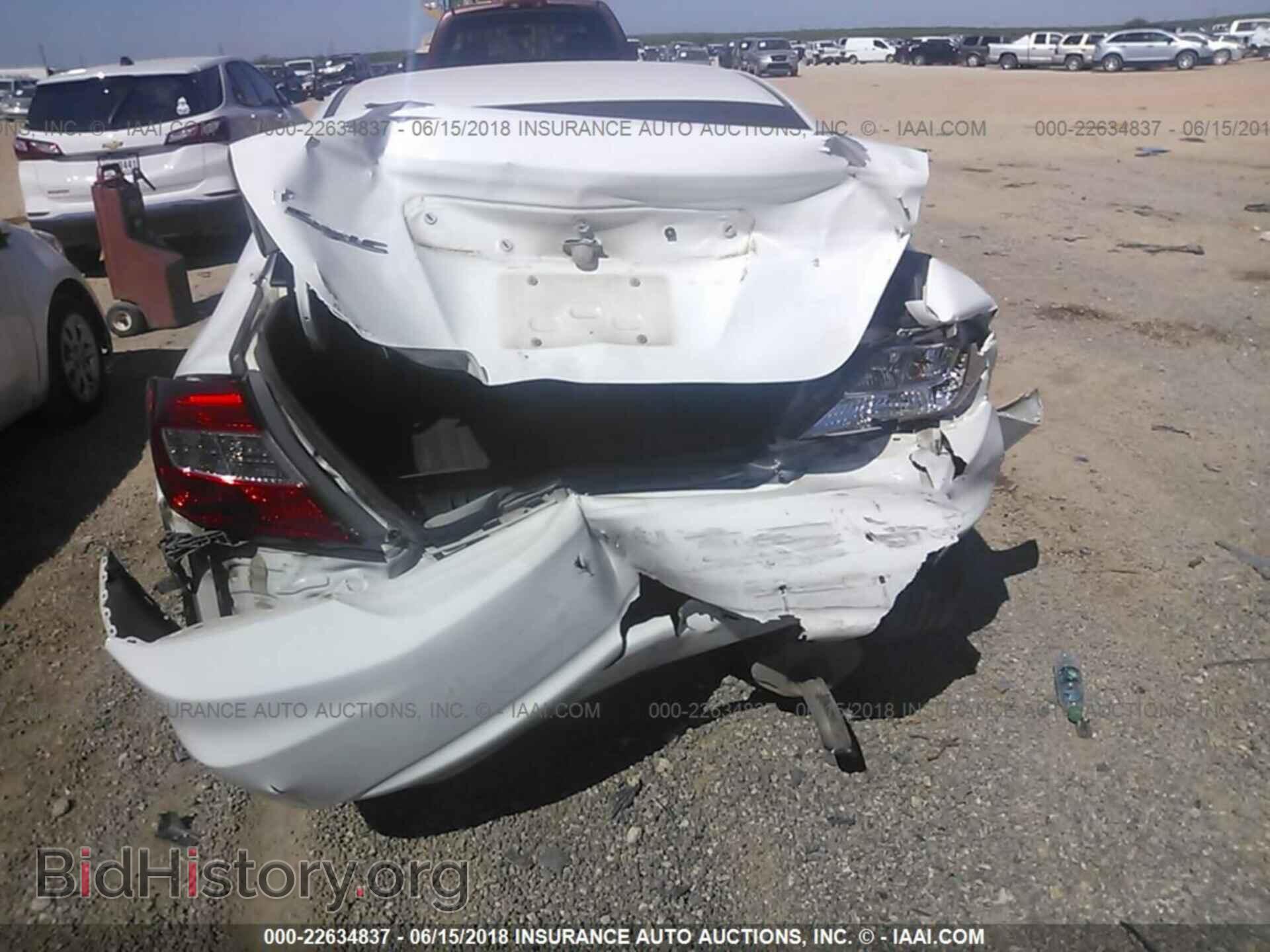 2012 Honda CIVIC (VIN 2HGFB2F90CH506497) — фото 6 из 10