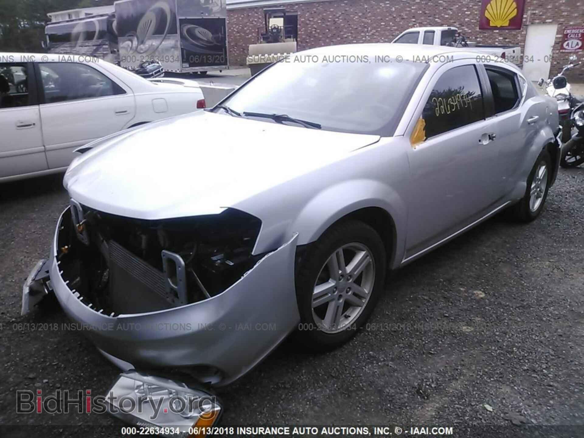 2012 Dodge Avenger - VIN: 1C3CDZCB1CN224957 - Photo 2
