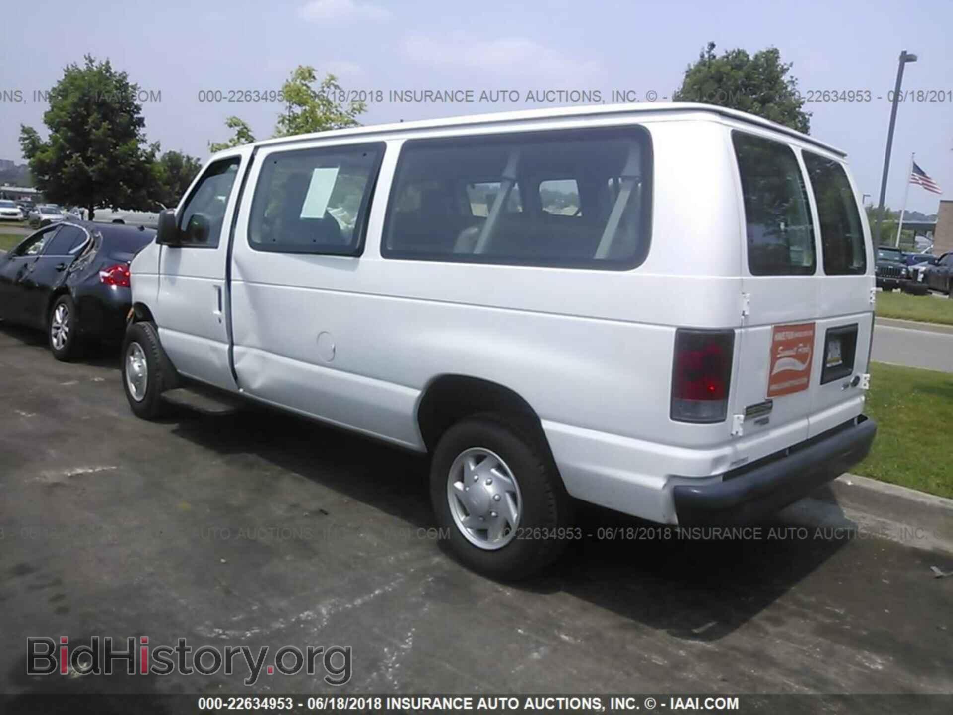 2011 Ford Econoline - VIN: 1FBNE3BL2BDB30684 - Photo 3