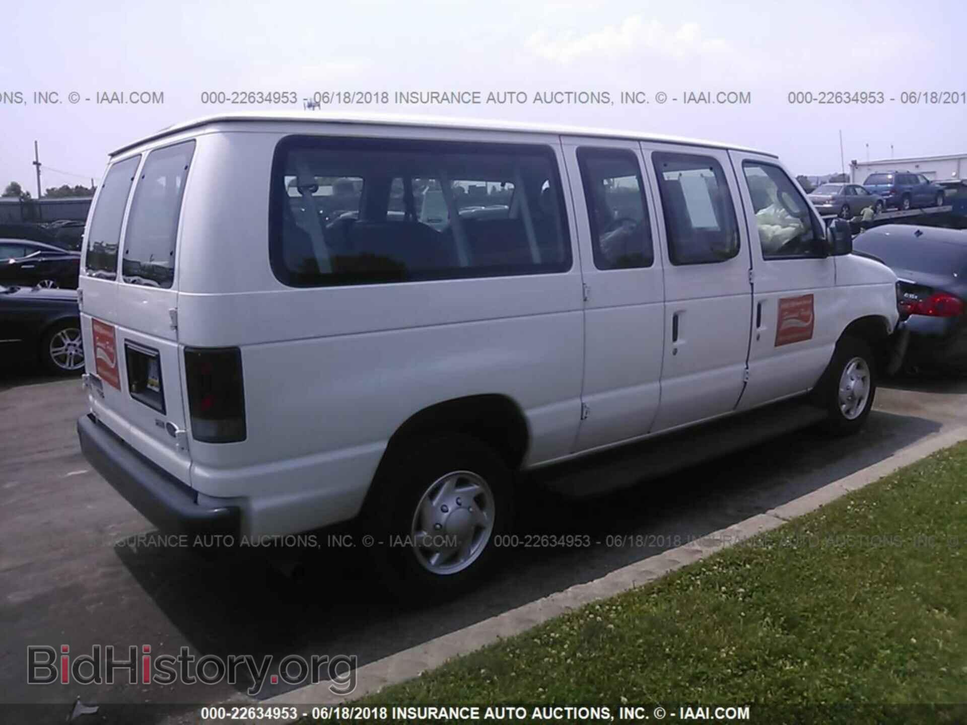 2011 Ford Econoline - VIN: 1FBNE3BL2BDB30684 - Photo 4