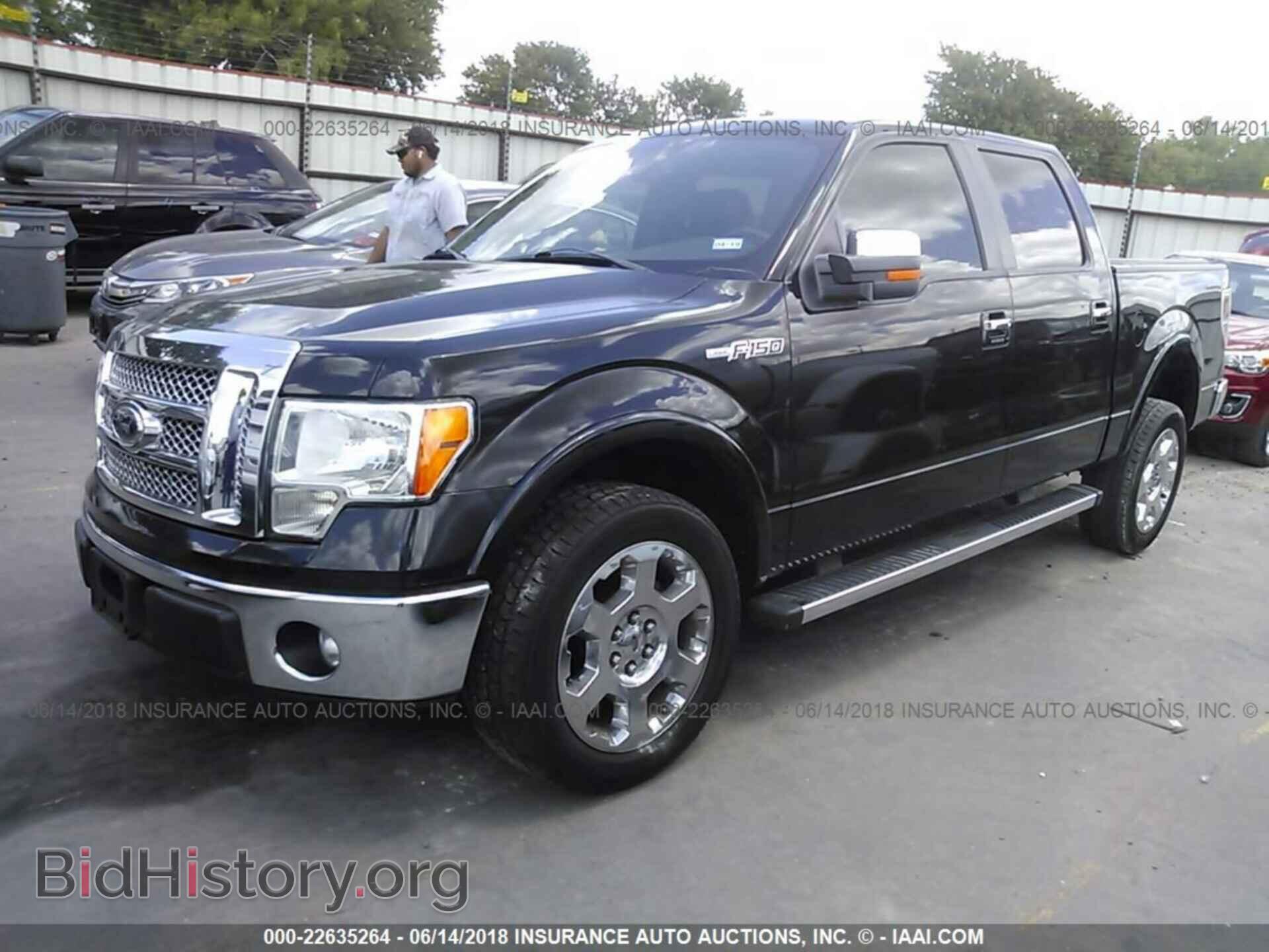 2012 Ford F150 - VIN: 1FTFW1CF8CKD68255 - Фото 2