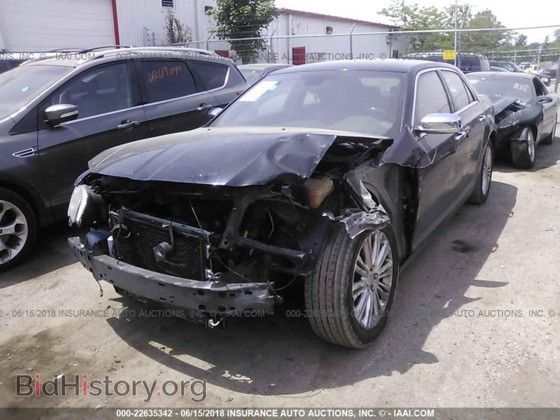 2012 CHRYSLER 300C - VIN: 2C3CCAKT9CH169715 - Фото 2