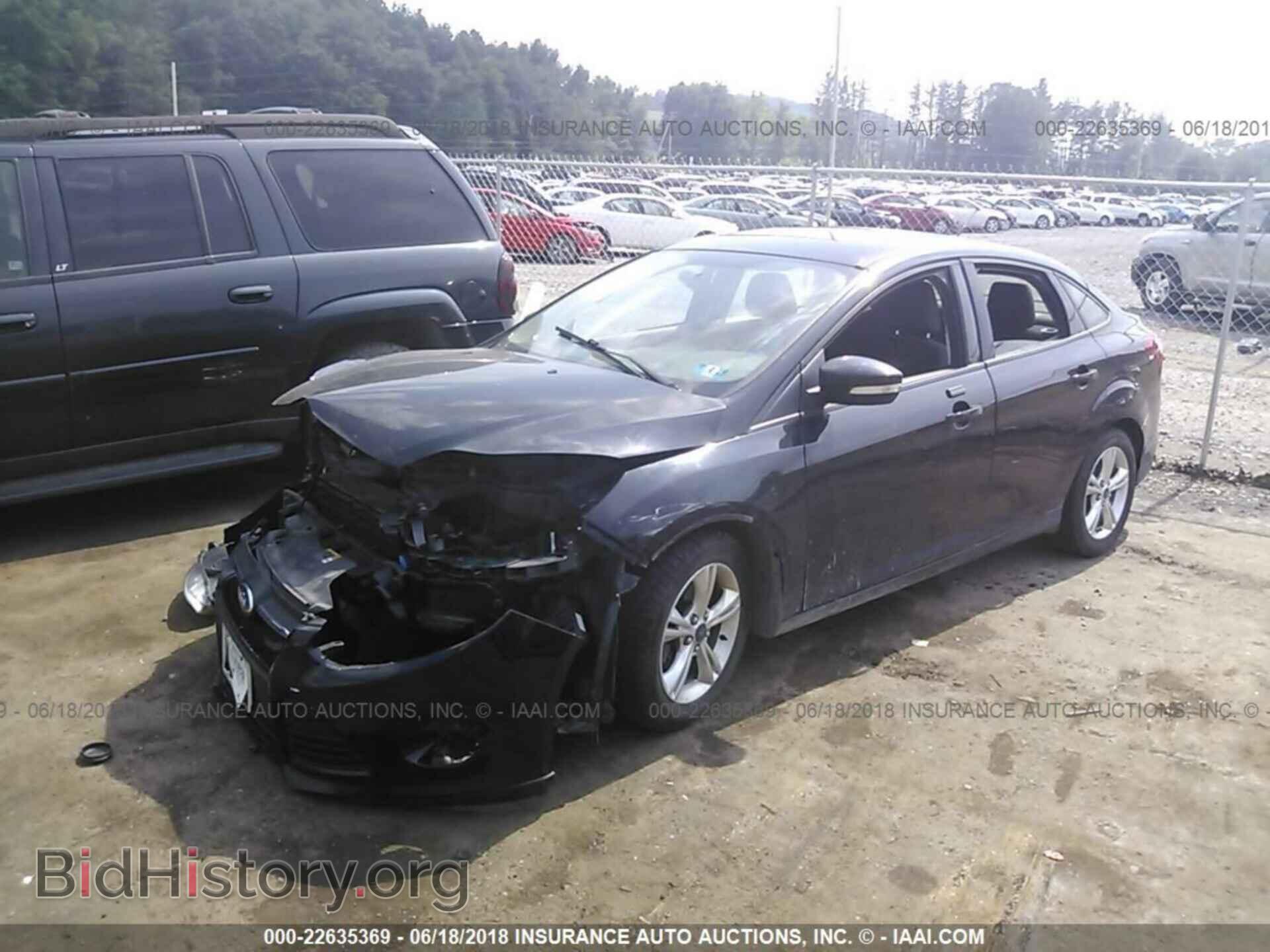 2013 Ford Focus - VIN: 1FADP3F23DL300469 - Photo 2