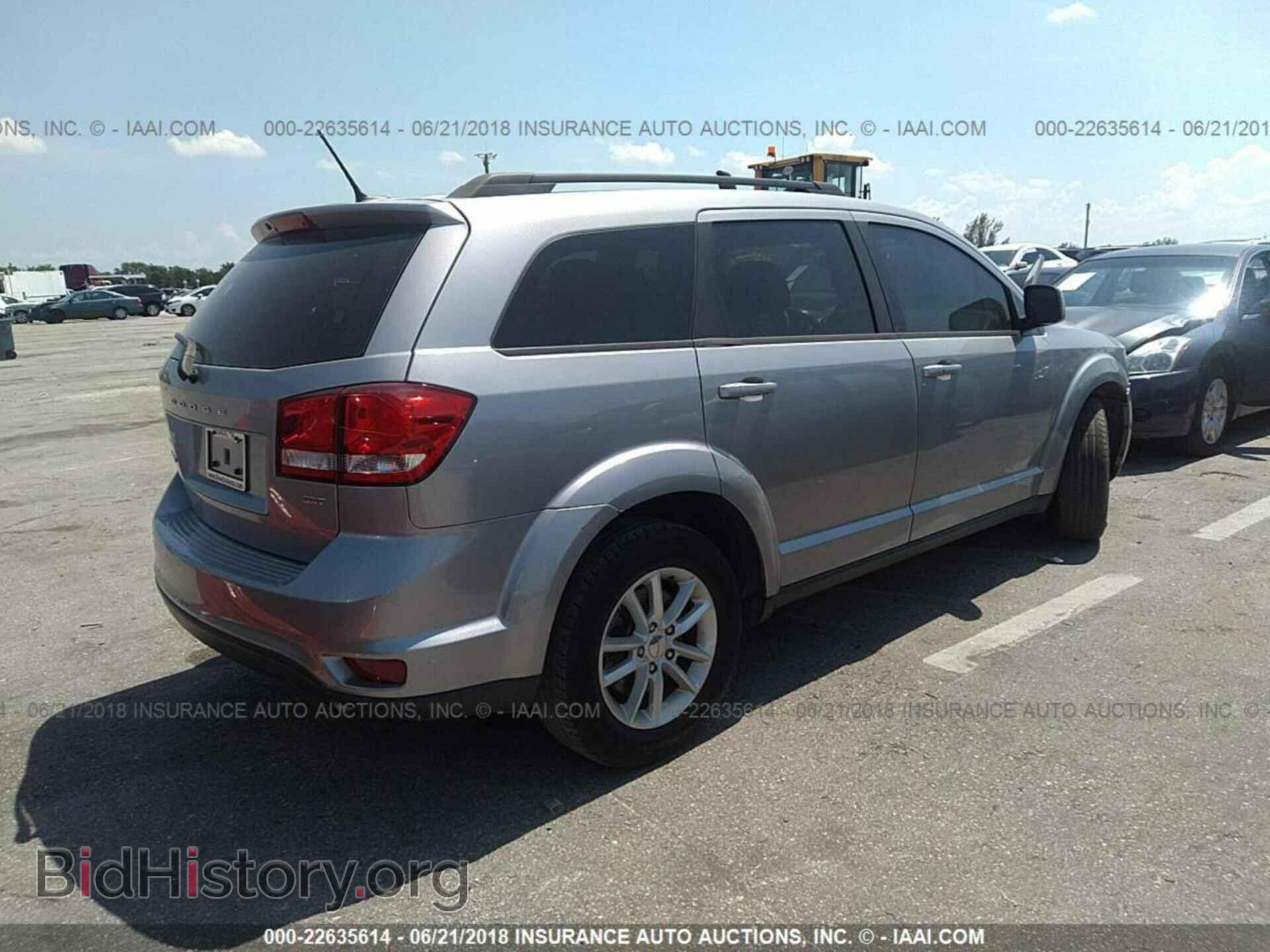 2015 Dodge Journey - VIN: 3C4PDCBB4FT577144 - Photo 4