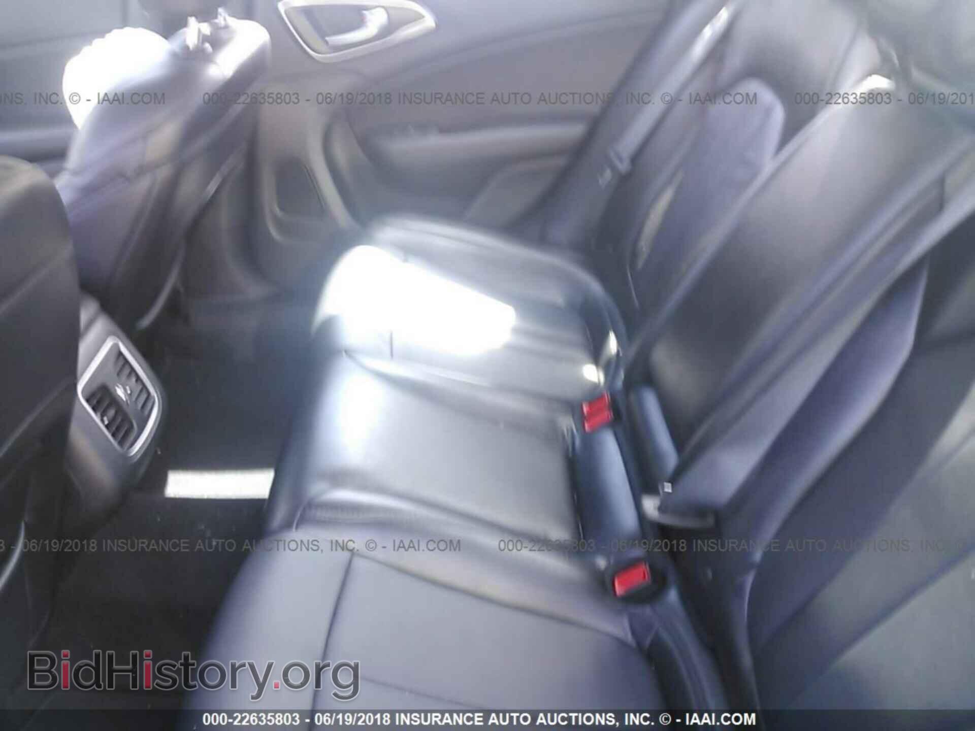 2016 Chrysler 200 - VIN: 1C3CCCCB9GN146448 - Фото 8